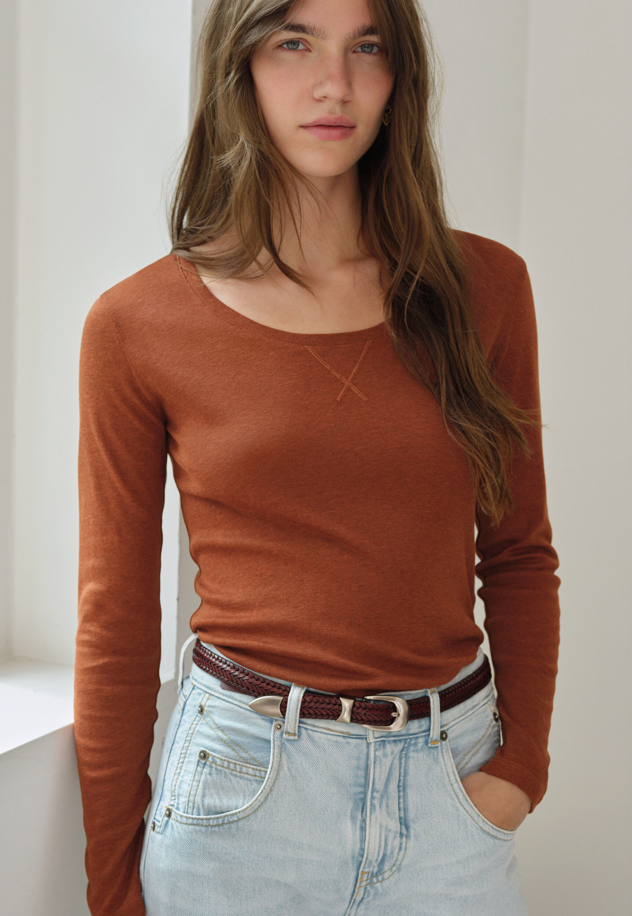 Top mit U-Ausschnitt, Rostorange, large