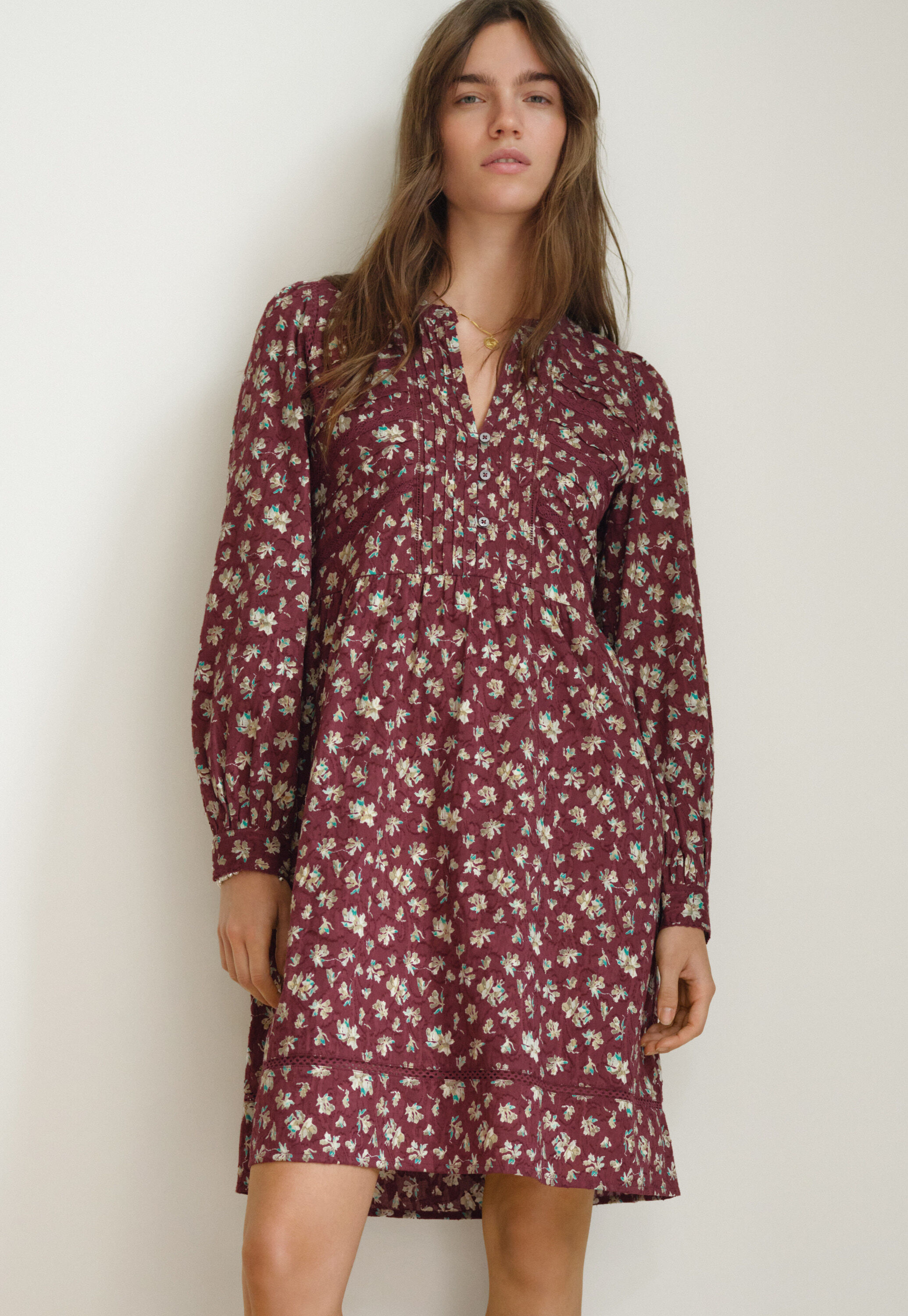 Kurzes Kleid mit Print