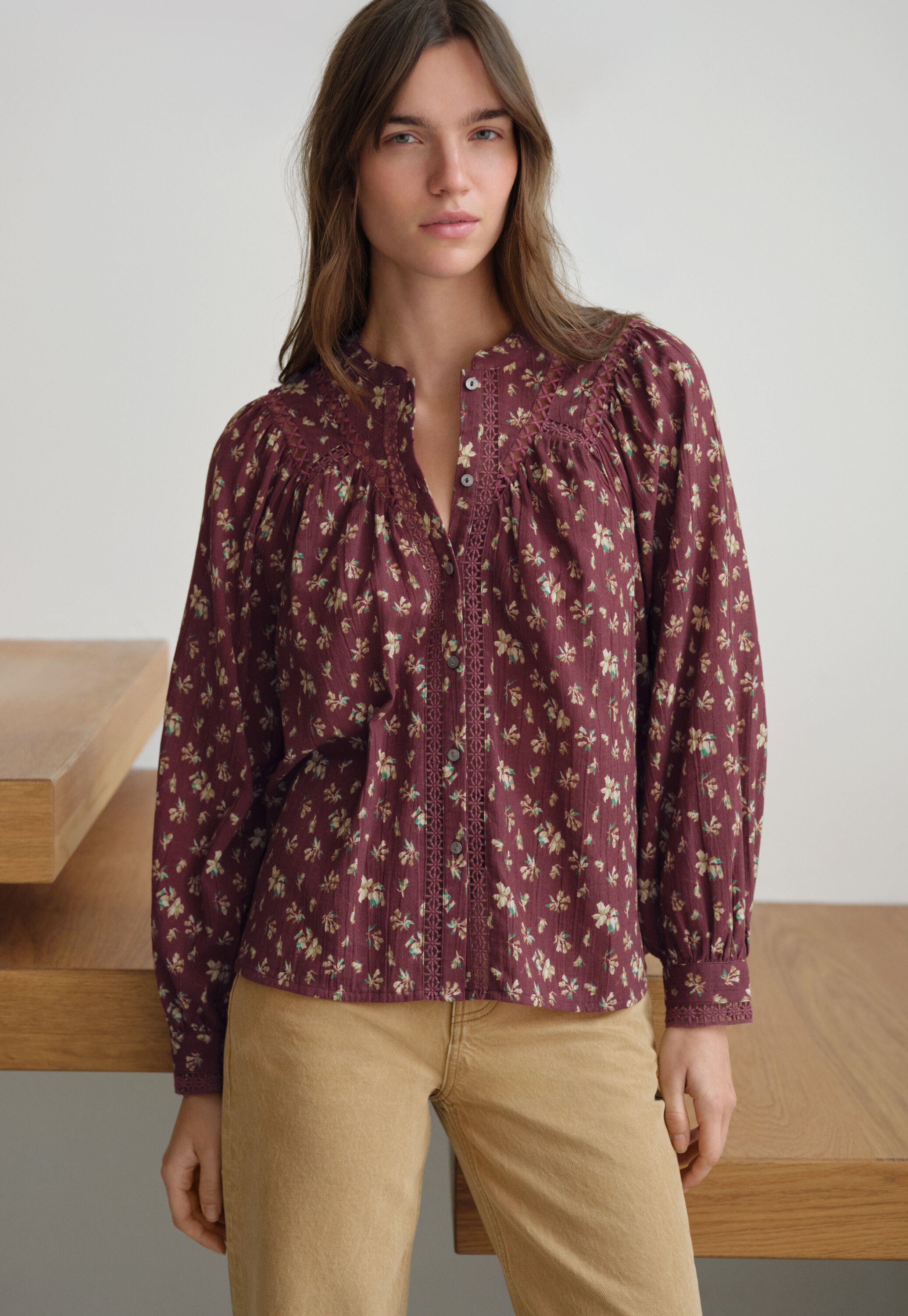 Gaze-Bluse mit Print, Wein, large