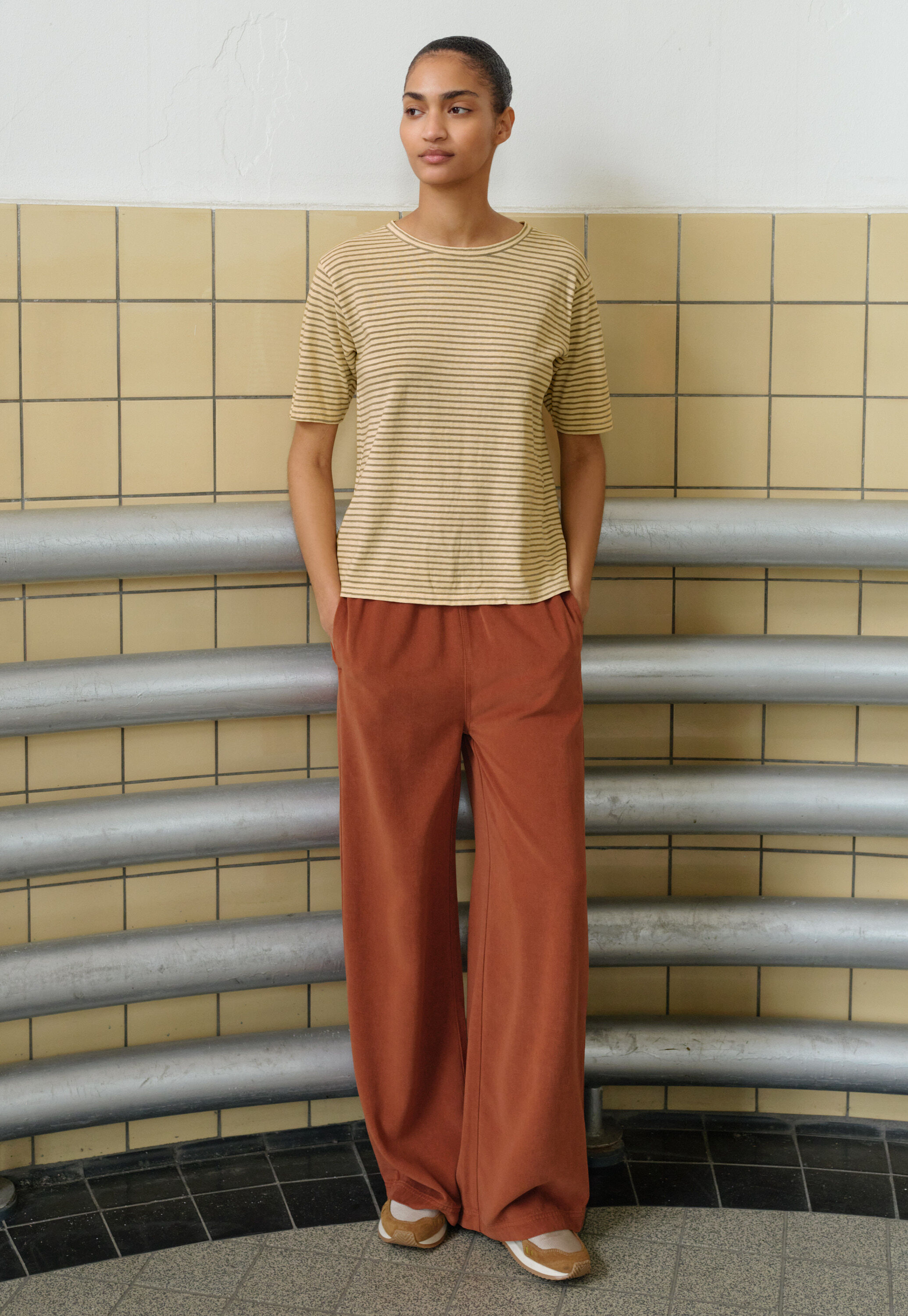 Lockere Hose, Rote Tonerde, large