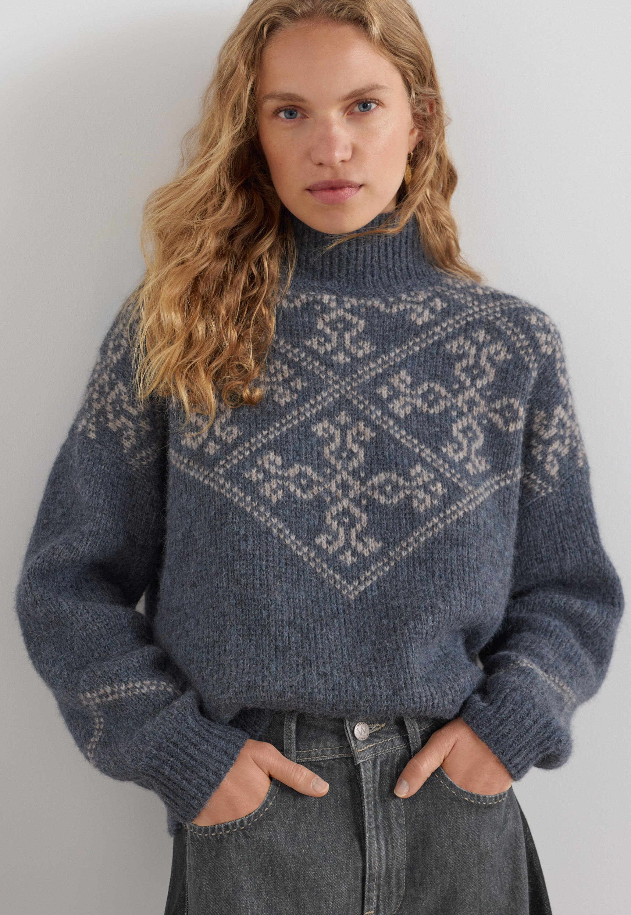 Spitzenmuster-Pullover