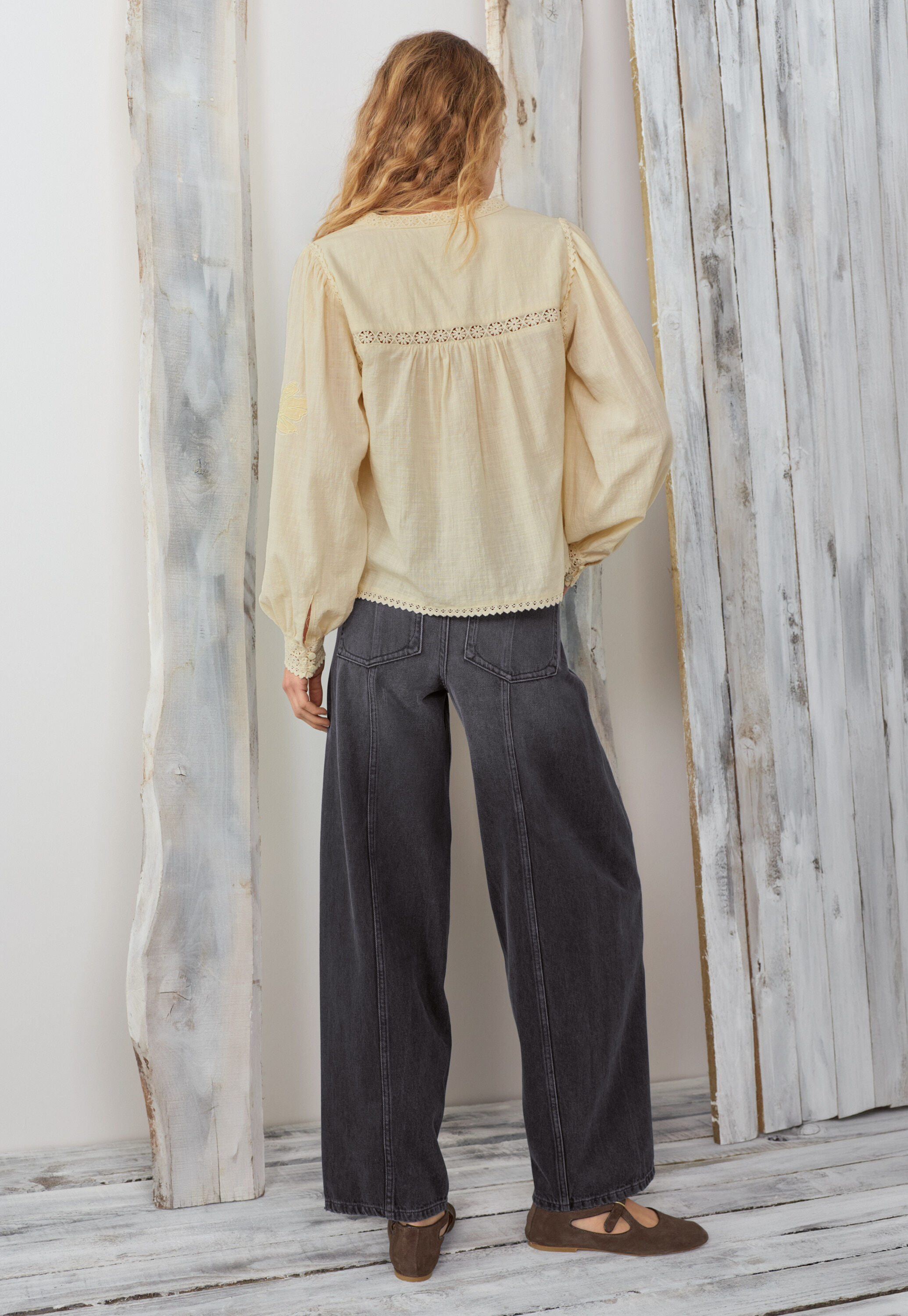 Bluse mit Applikationen, Ecru/Zitrone, large