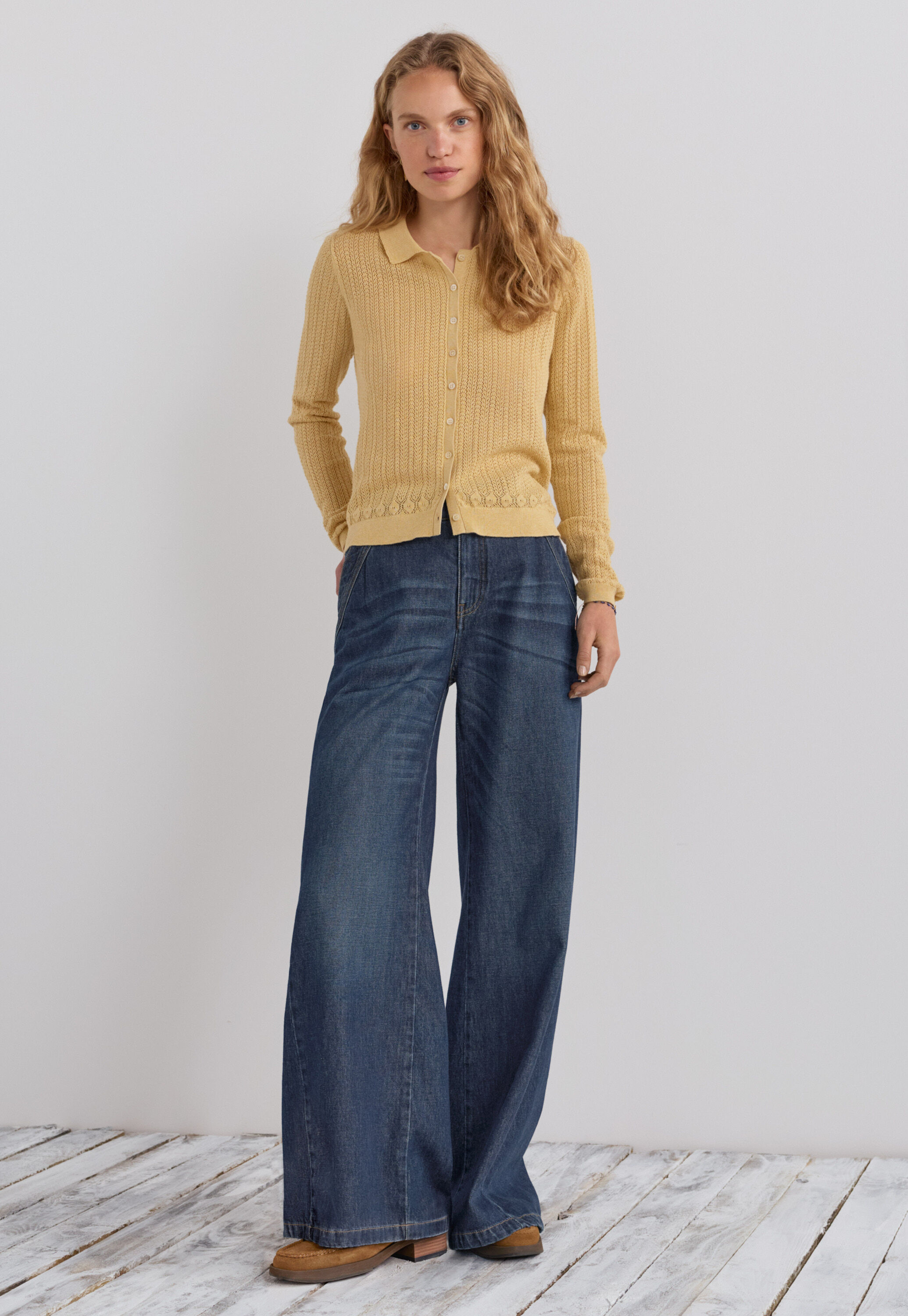 Jeans mit weitem Schlag