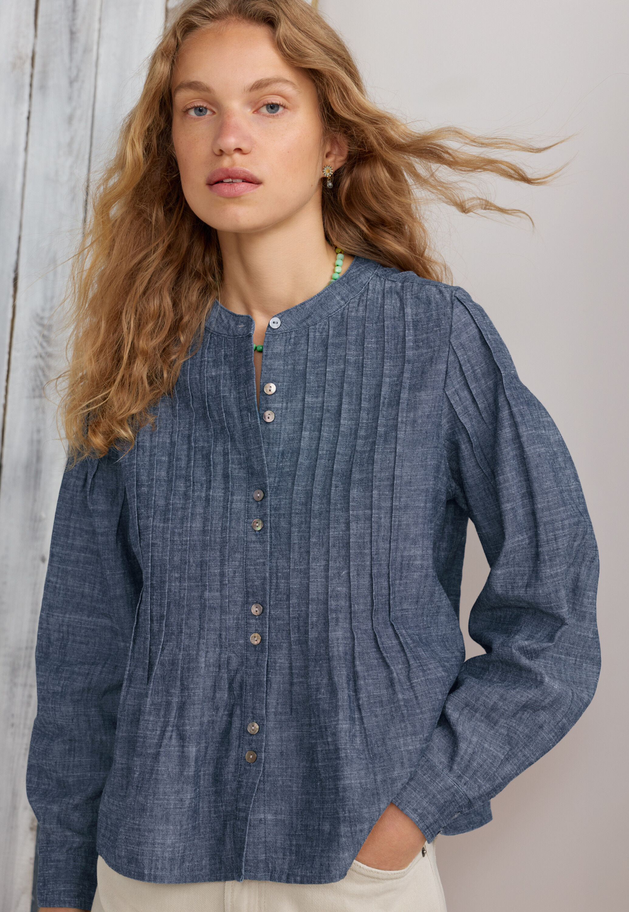 Bestickte Bluse