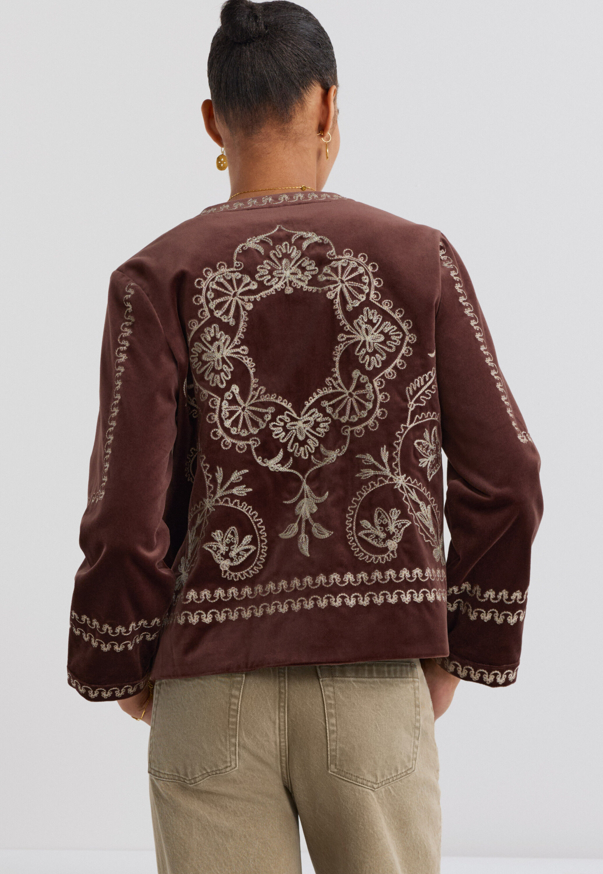 Bestickte Samtjacke, Portwein, large