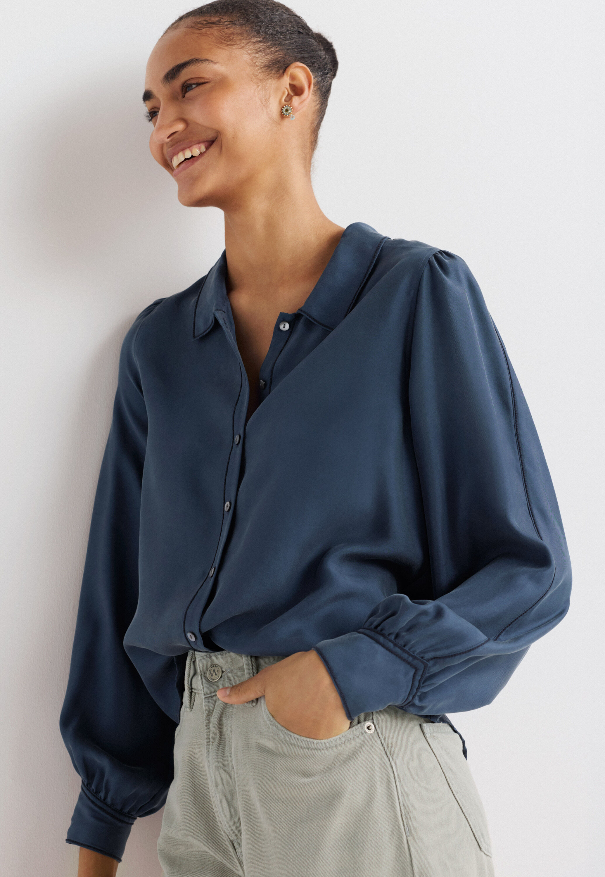 Bestickte Bluse
