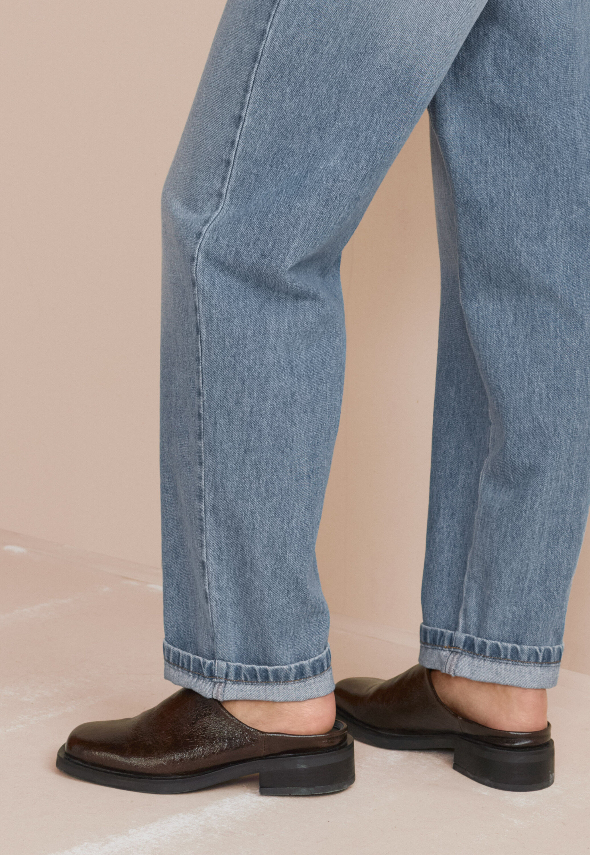 Mules, Braun, large