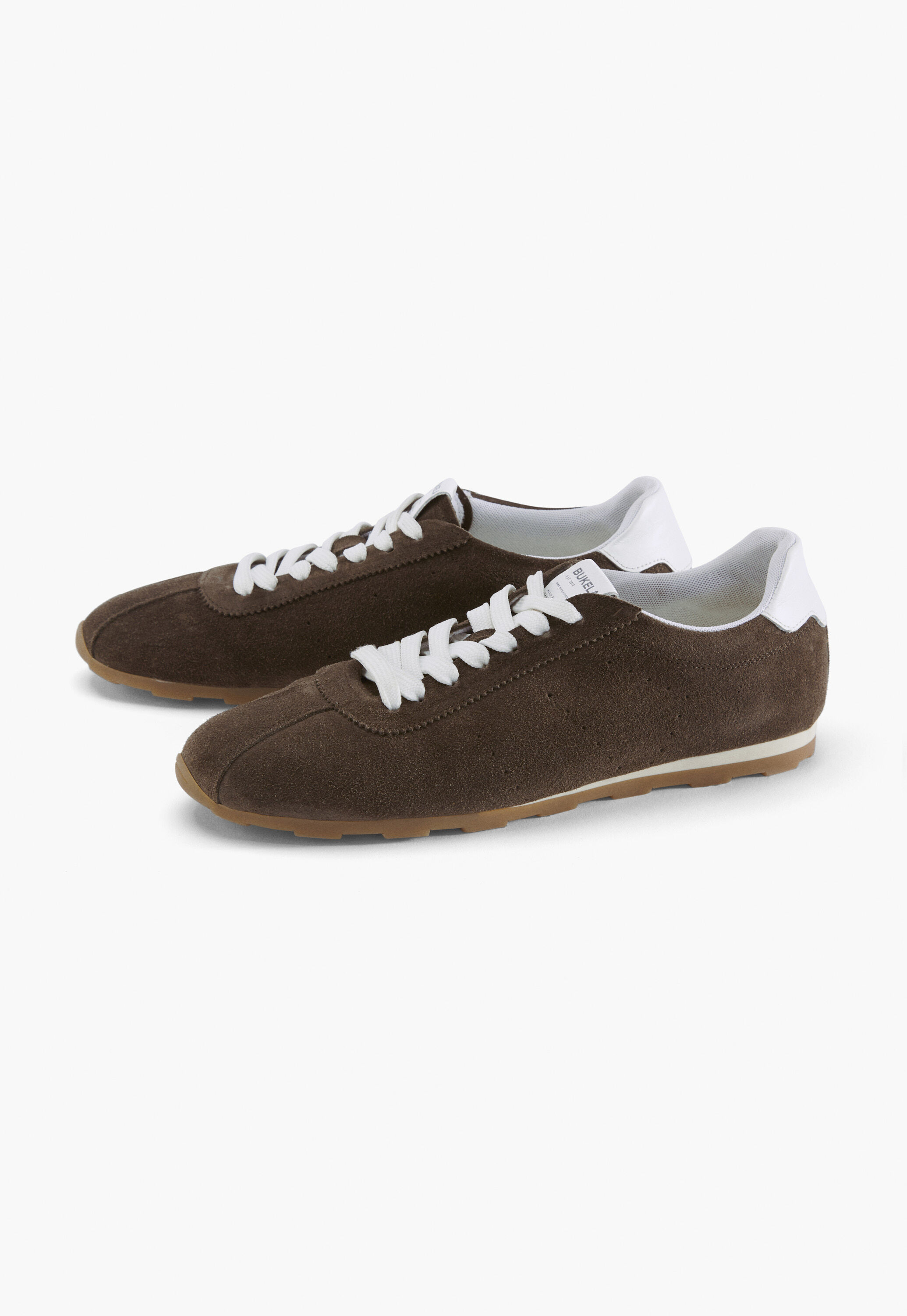 Schn&uuml;r-Sneaker