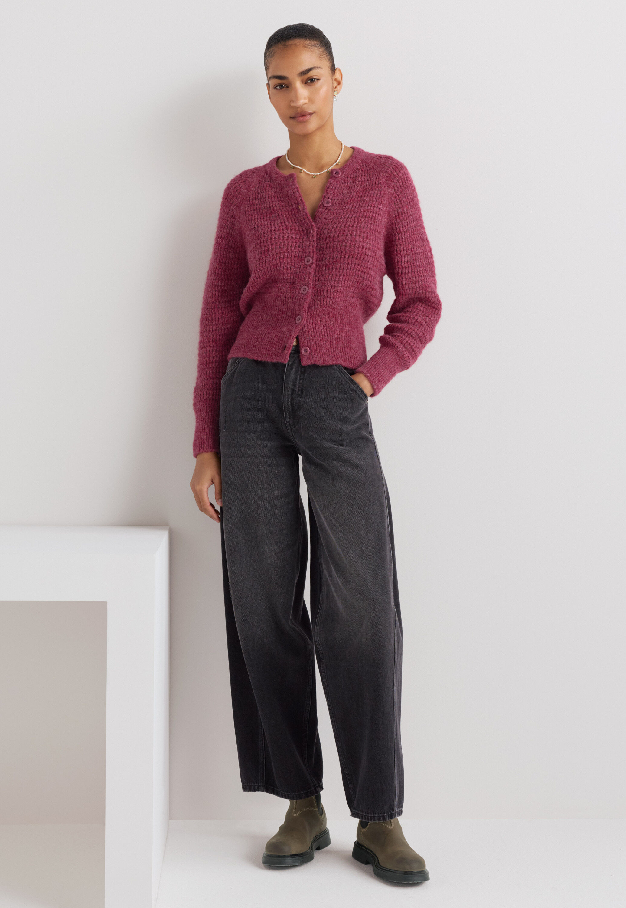 Jeans mit Nahtdetails