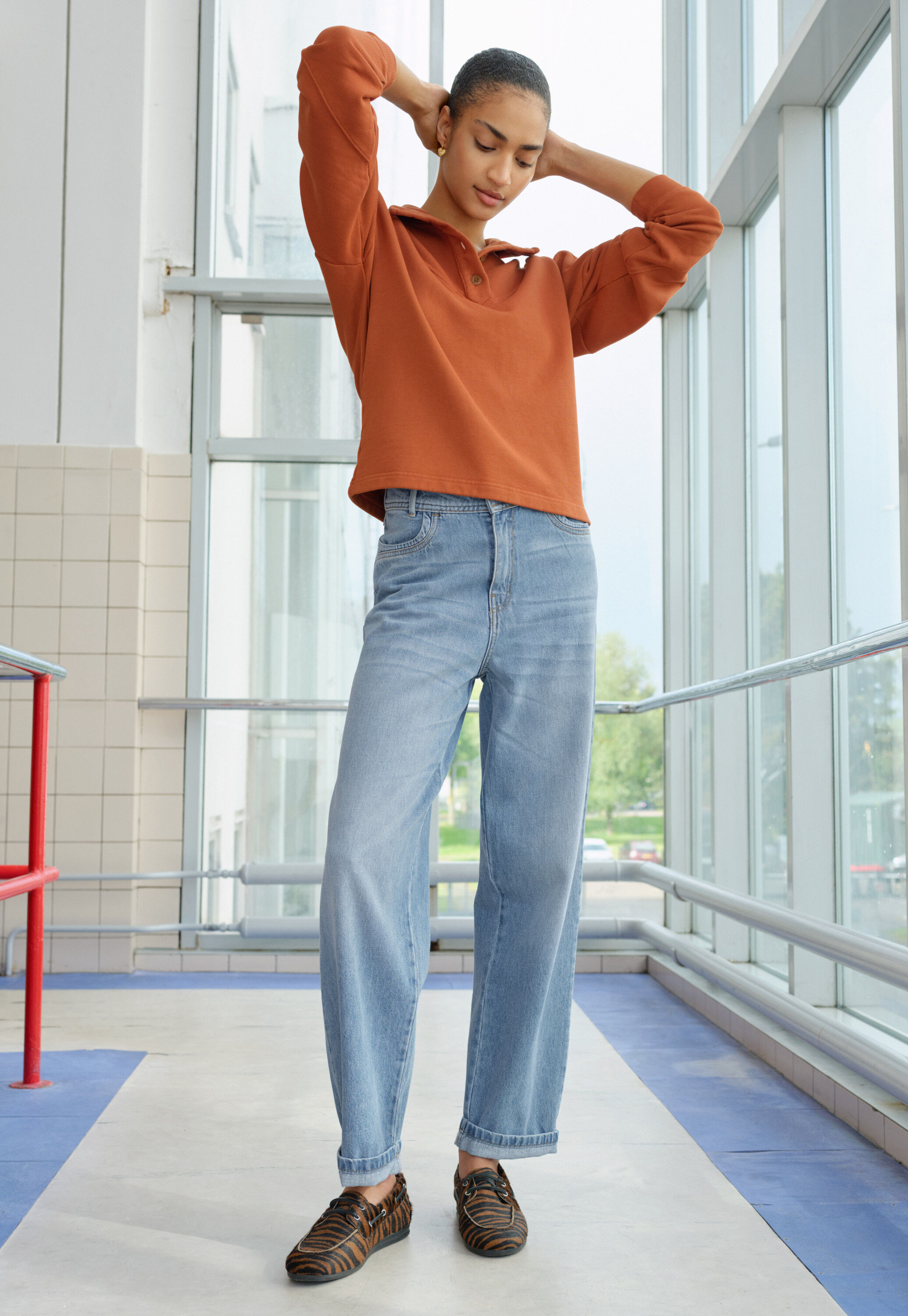 Sweatshirt mit Streifen