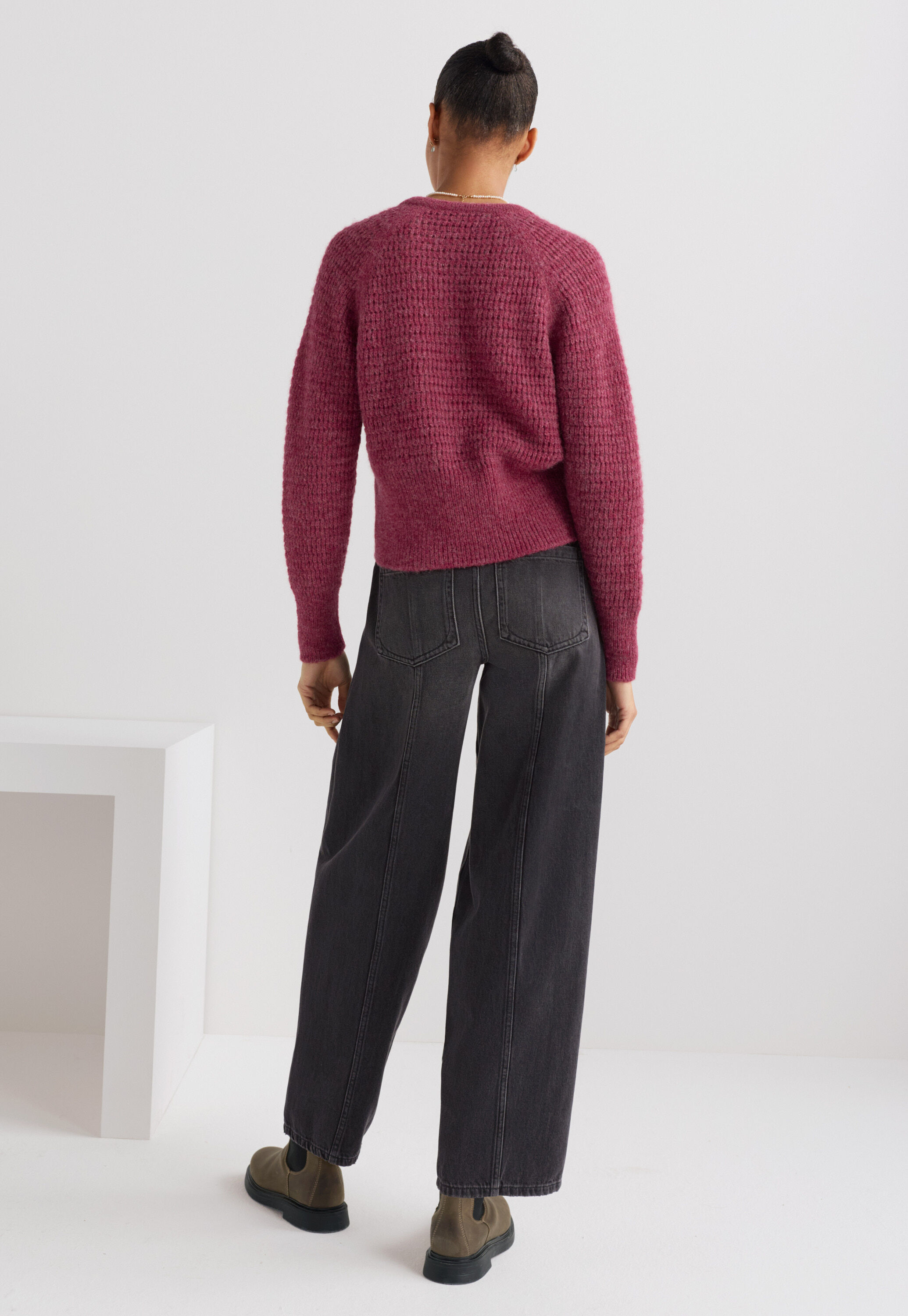 Jeans mit Nahtdetails