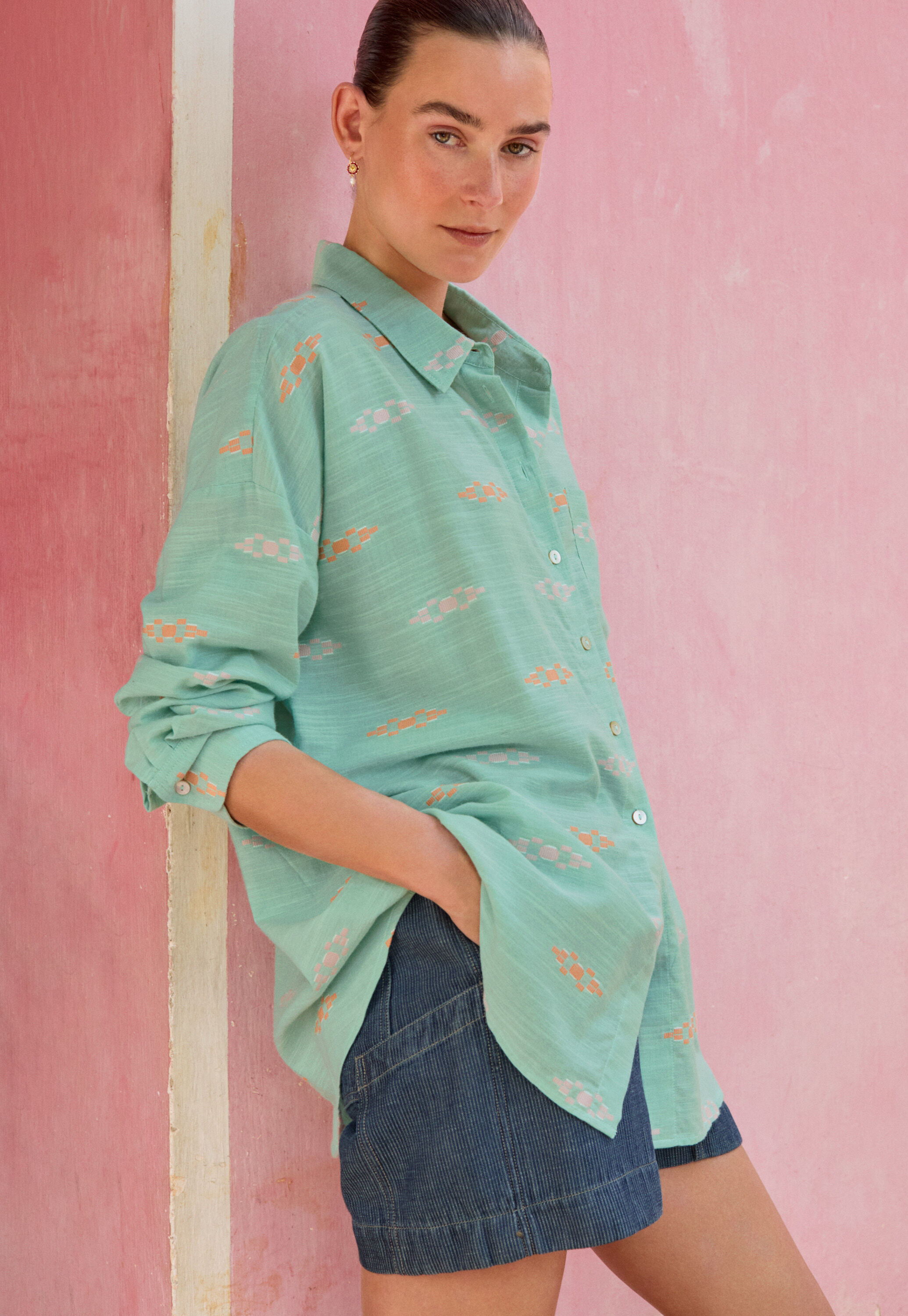 Bluse aus geklipptem Jacquard
