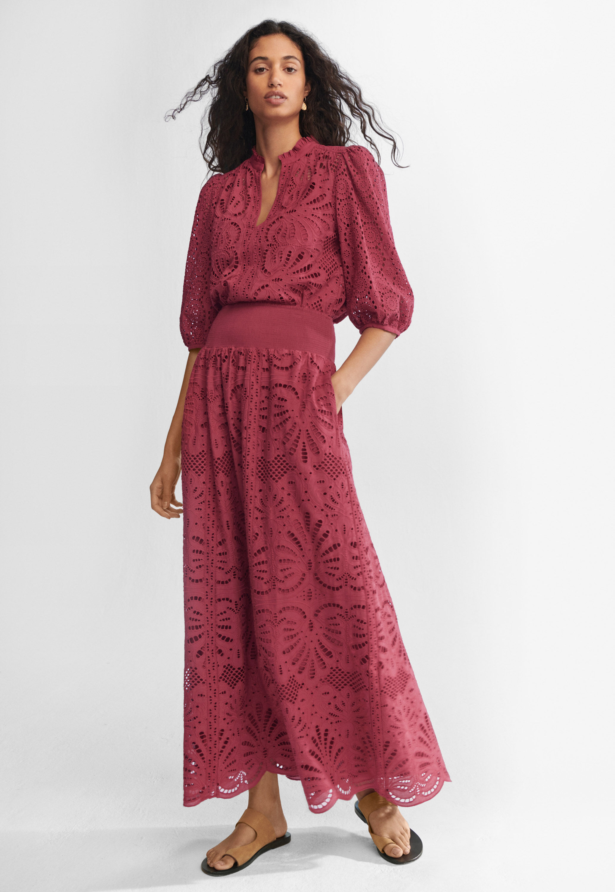 Broderie-Anglaise-Bluse