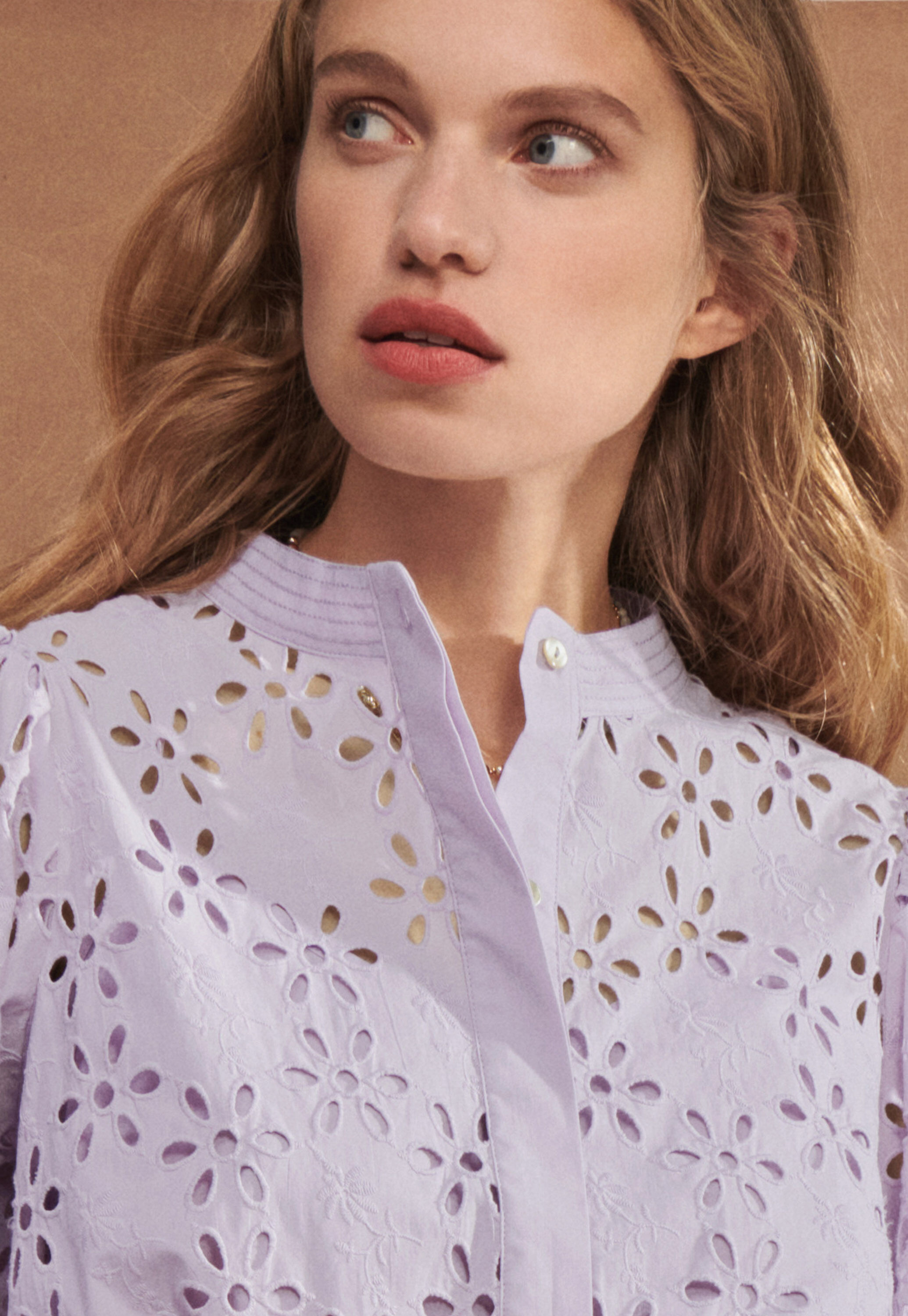Cutwork-Bluse