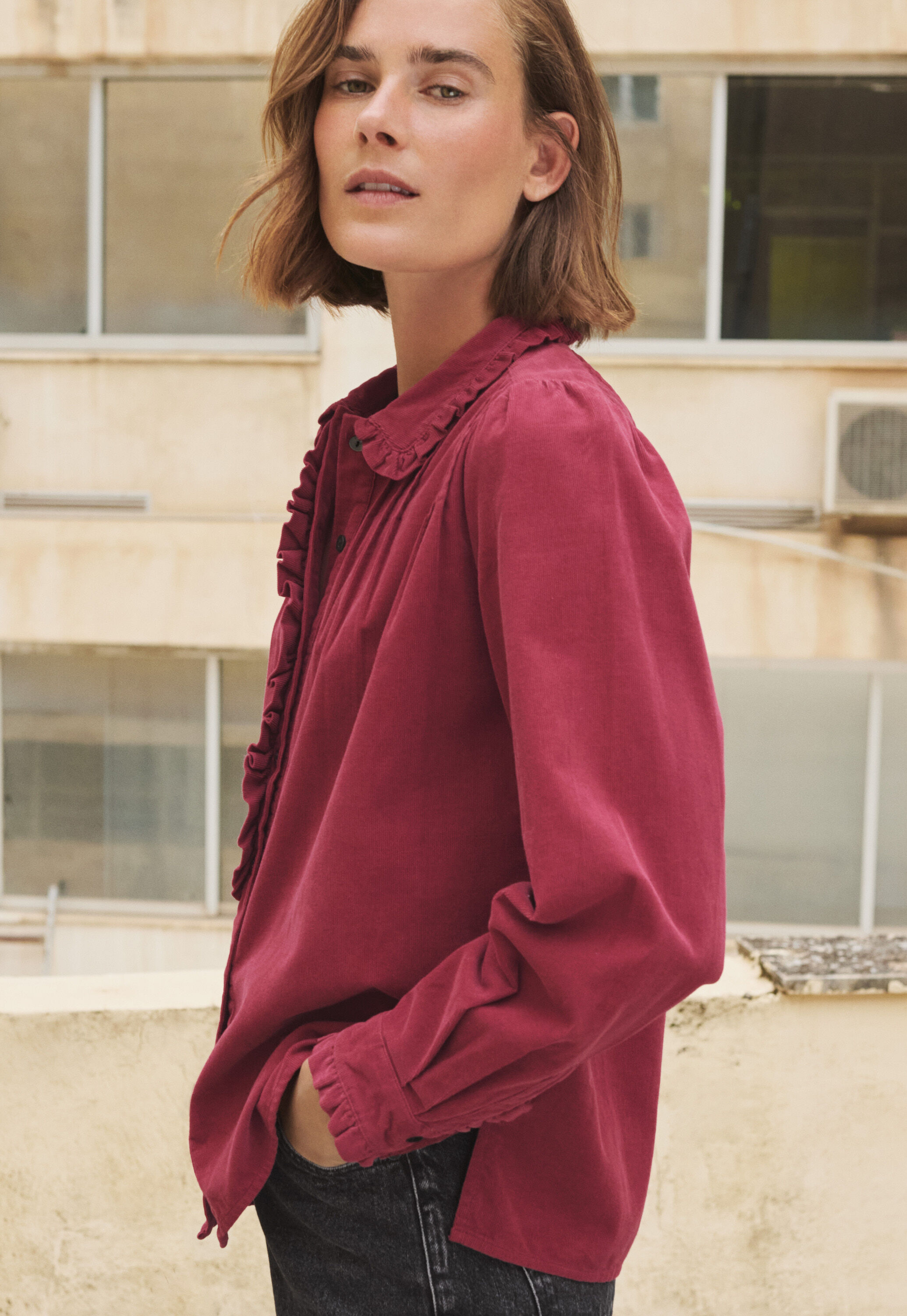 Faltenbluse aus Cord