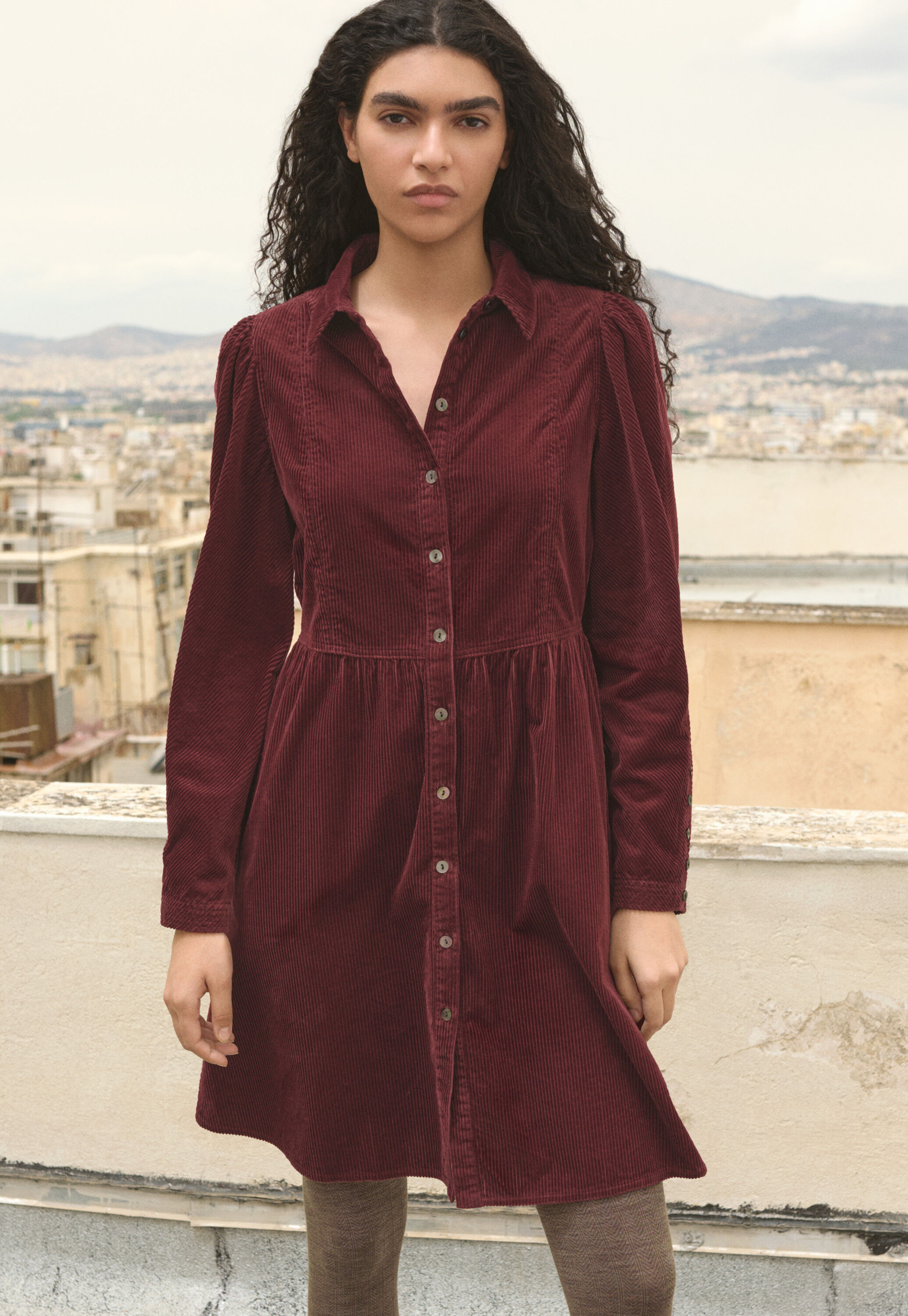 Durchgekn&ouml;pftes Kleid