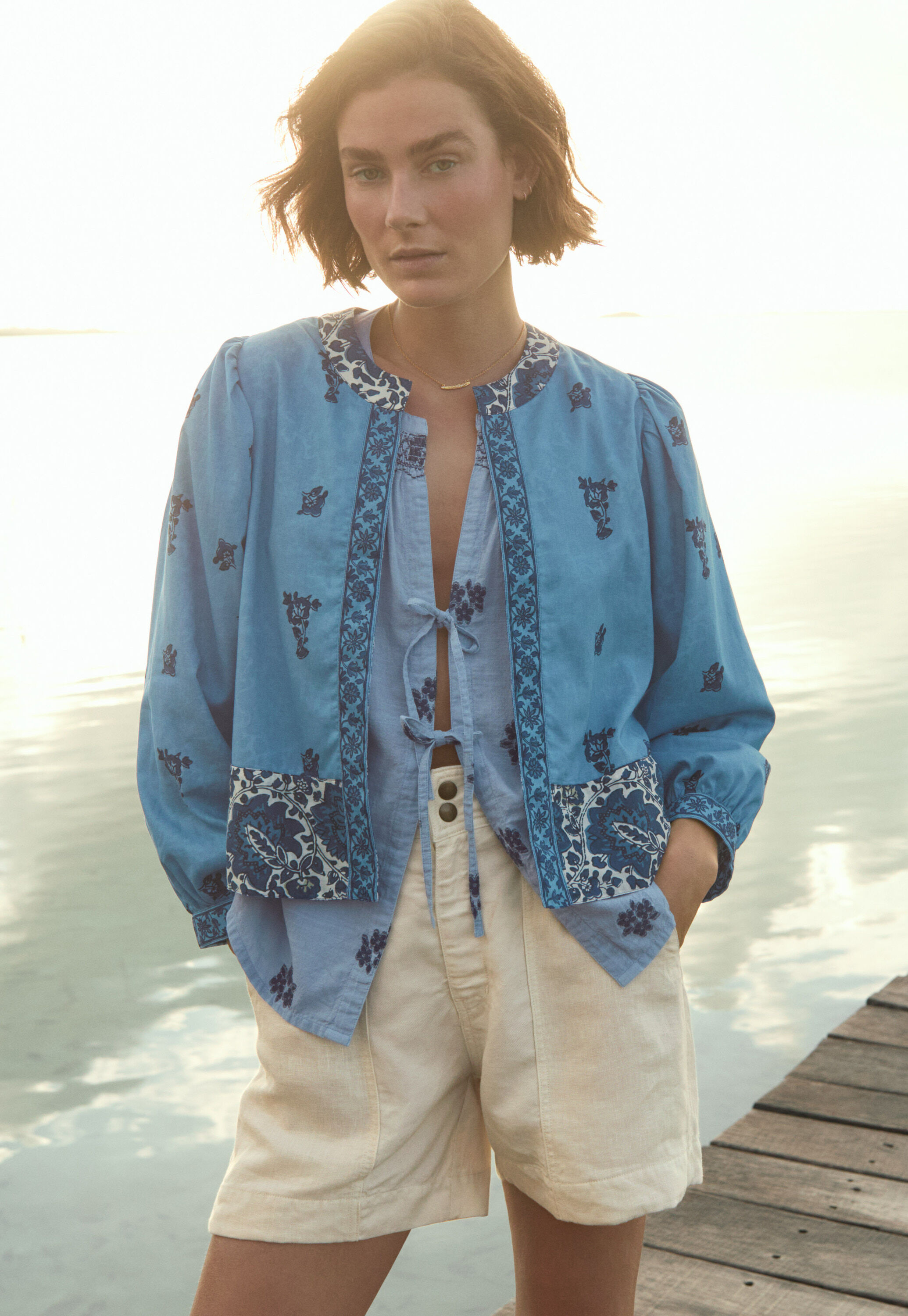 Bluse aus geklipptem Jacquard