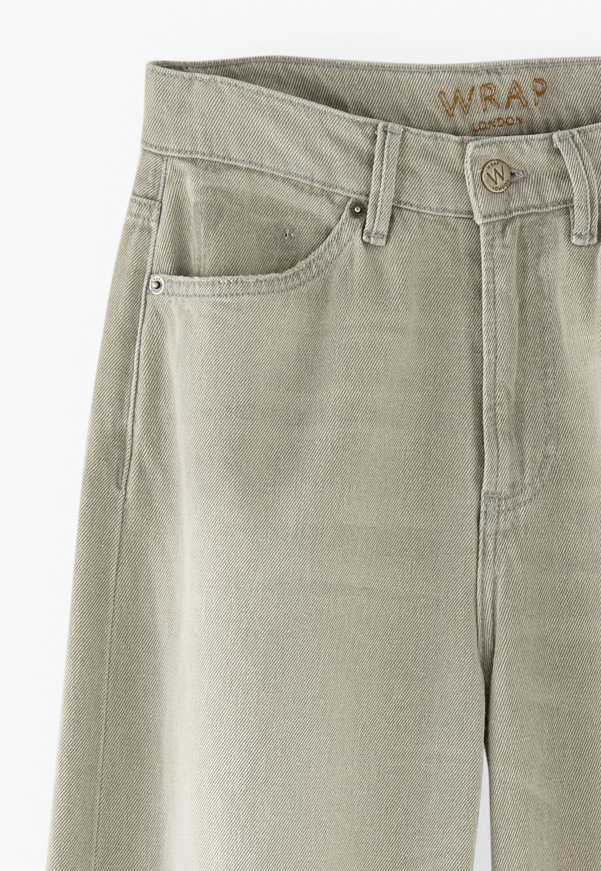 Mittelhoch taillierte Jeans mit weitem Bein