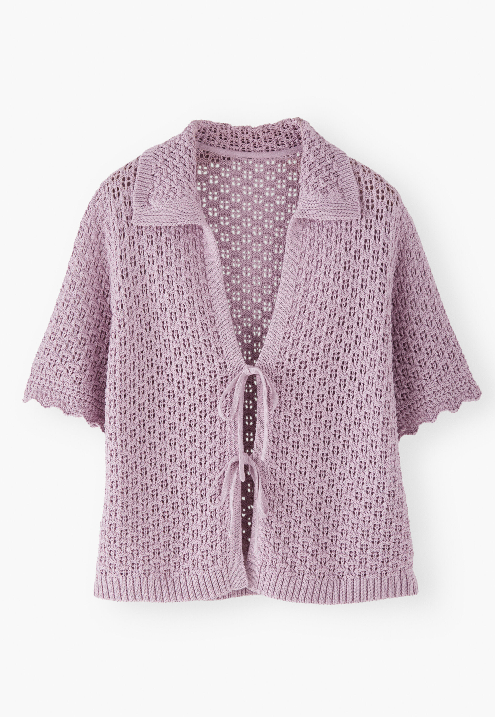 Vorne gebundener Pullover
