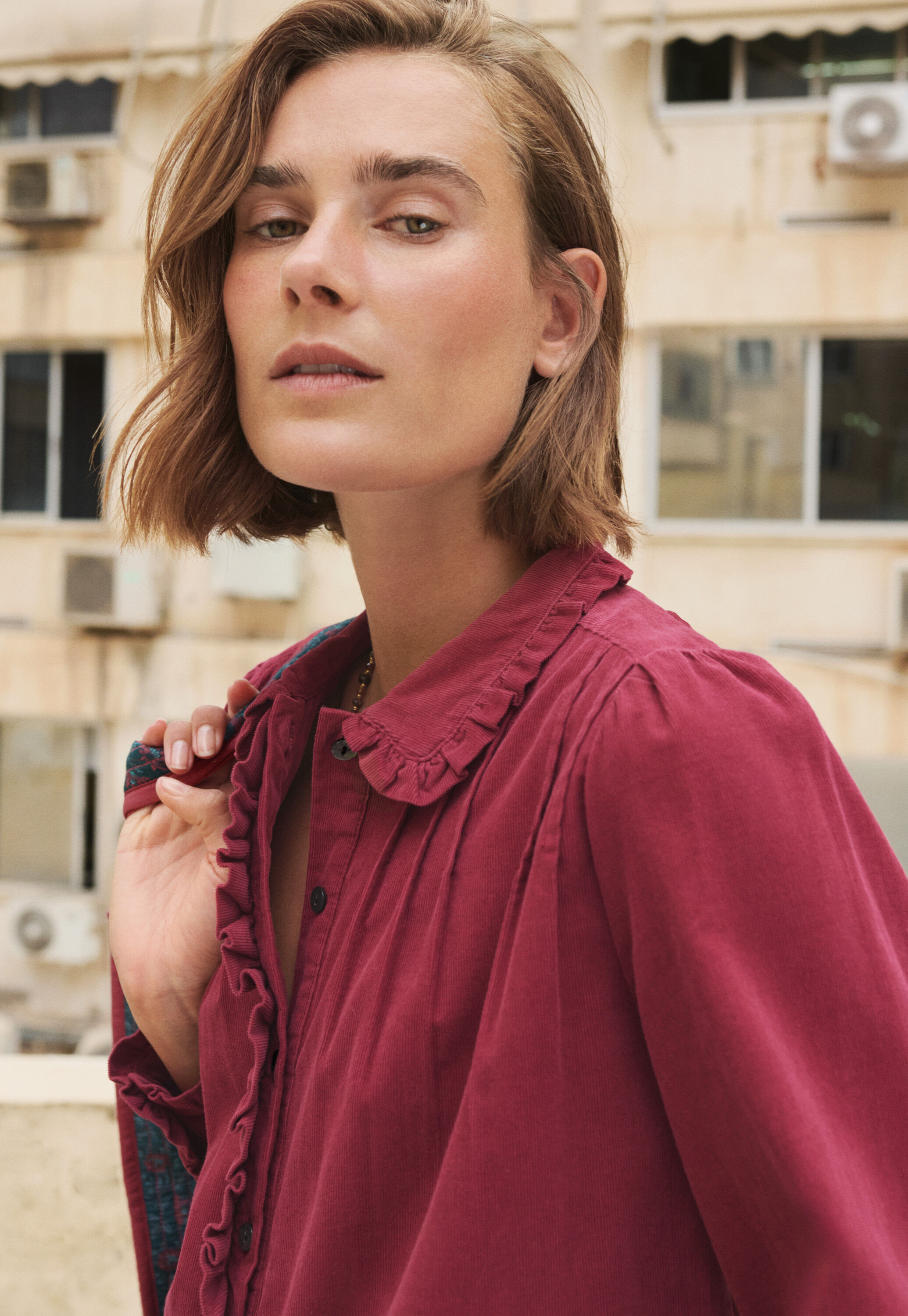 Bluse mit Biesen