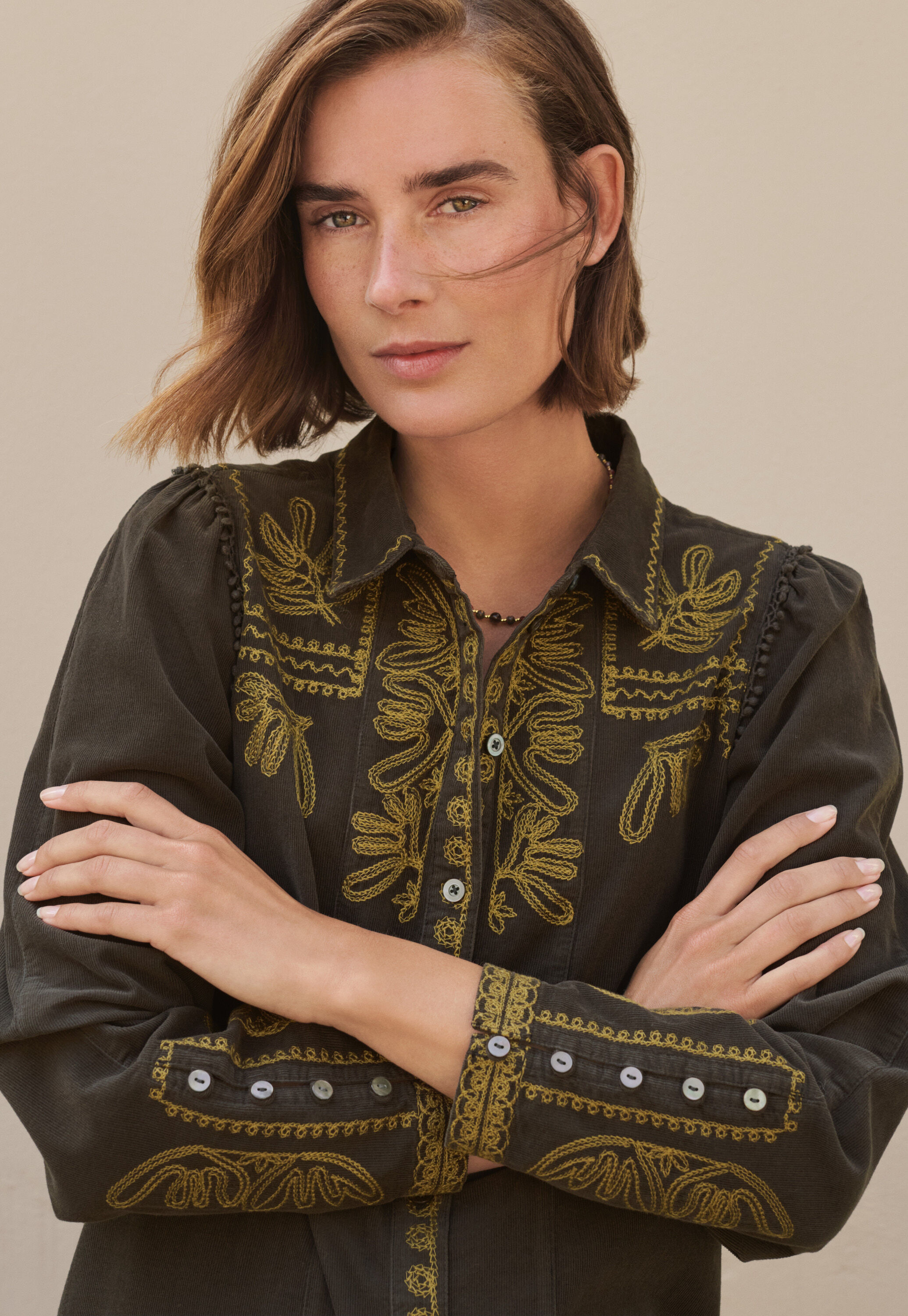 Bluse mit Biesen