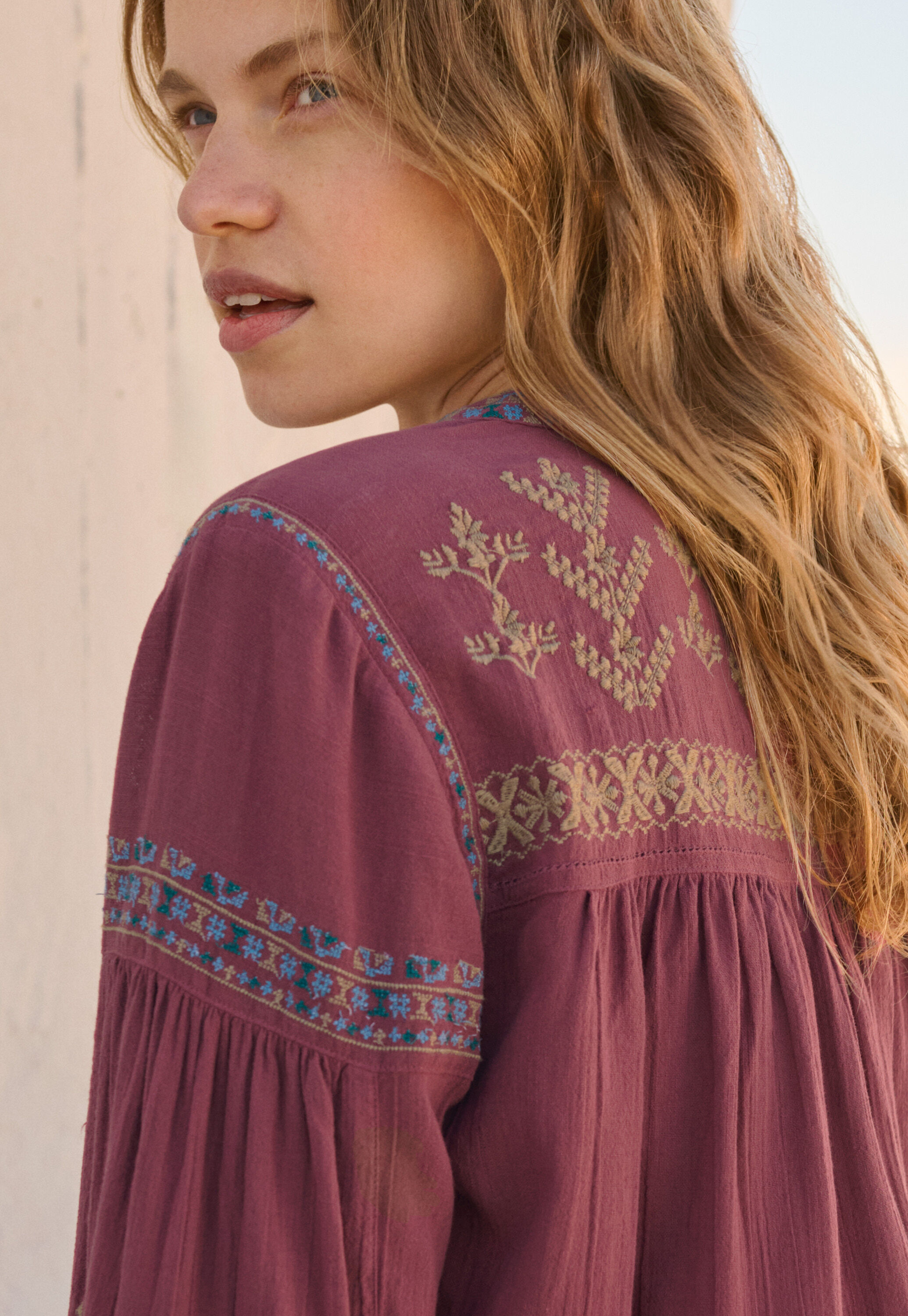 Bestickte Bluse