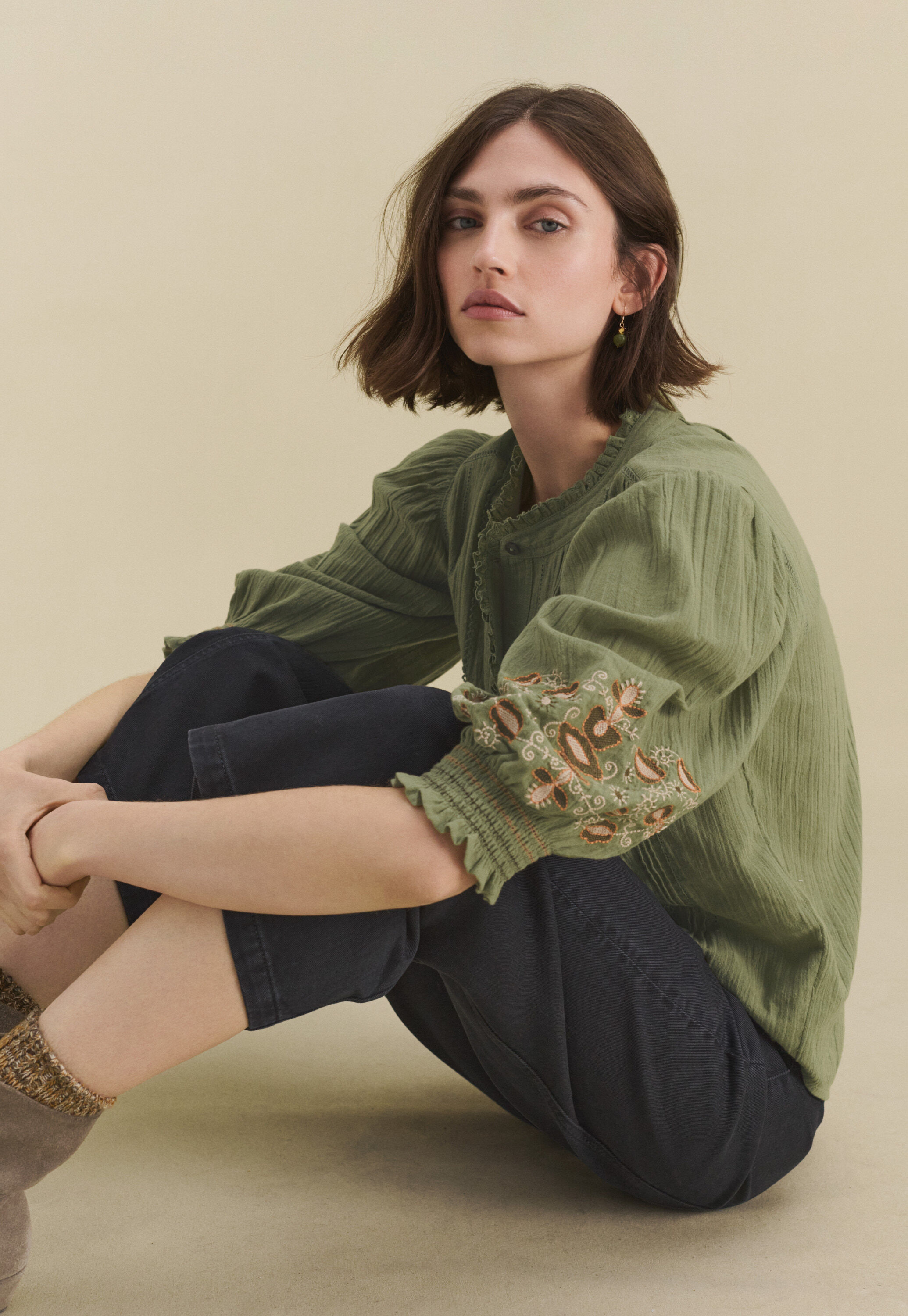Bluse mit Biesen