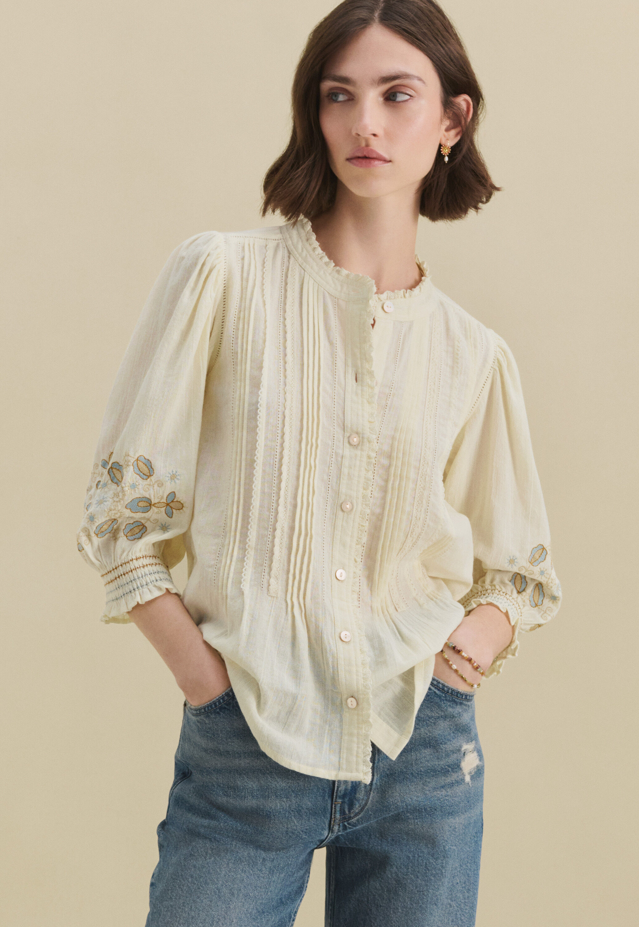Bluse mit Biesen