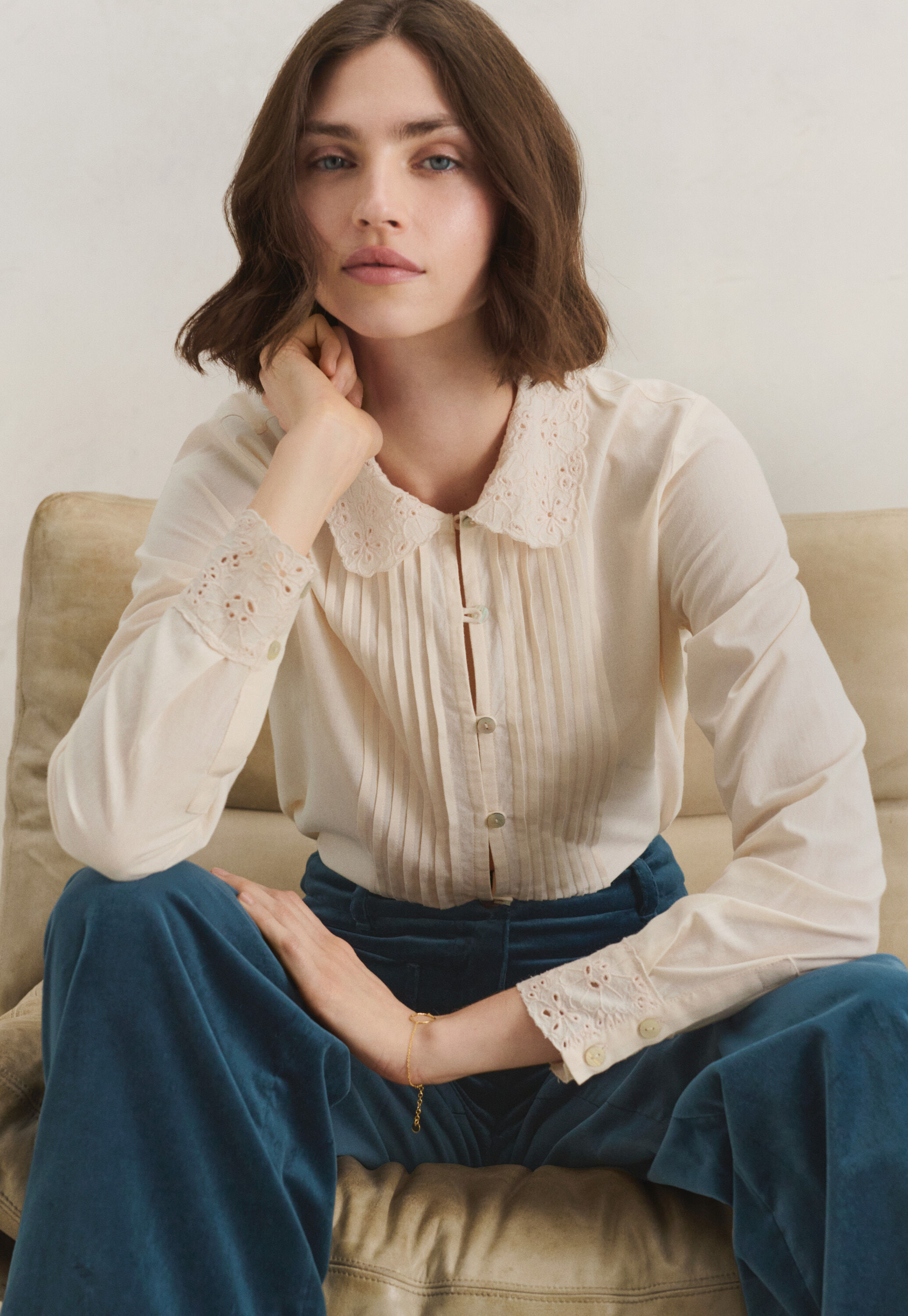 Bluse mit Biesen