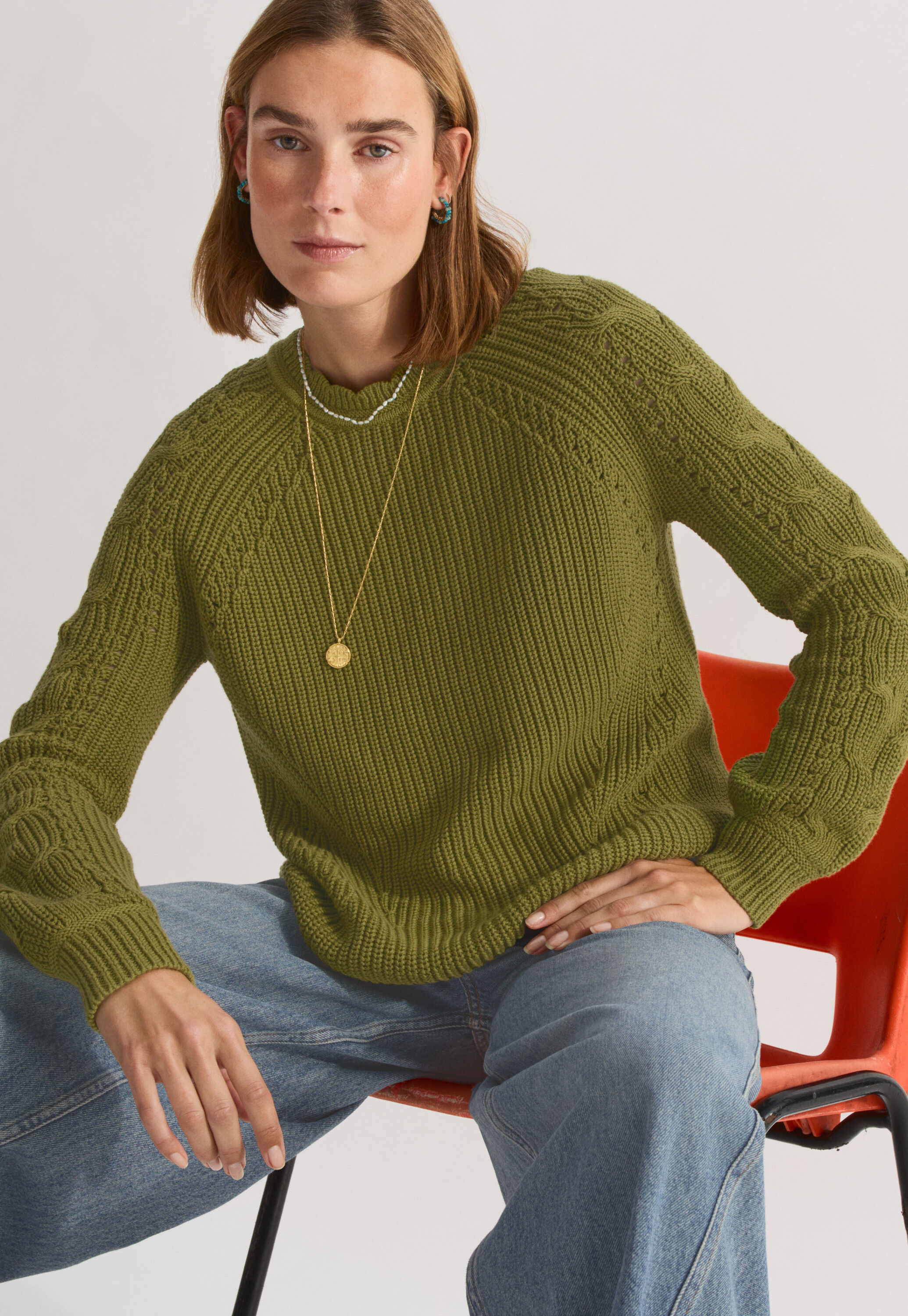 Pullover mit Zopfmuster&auml;rmeln