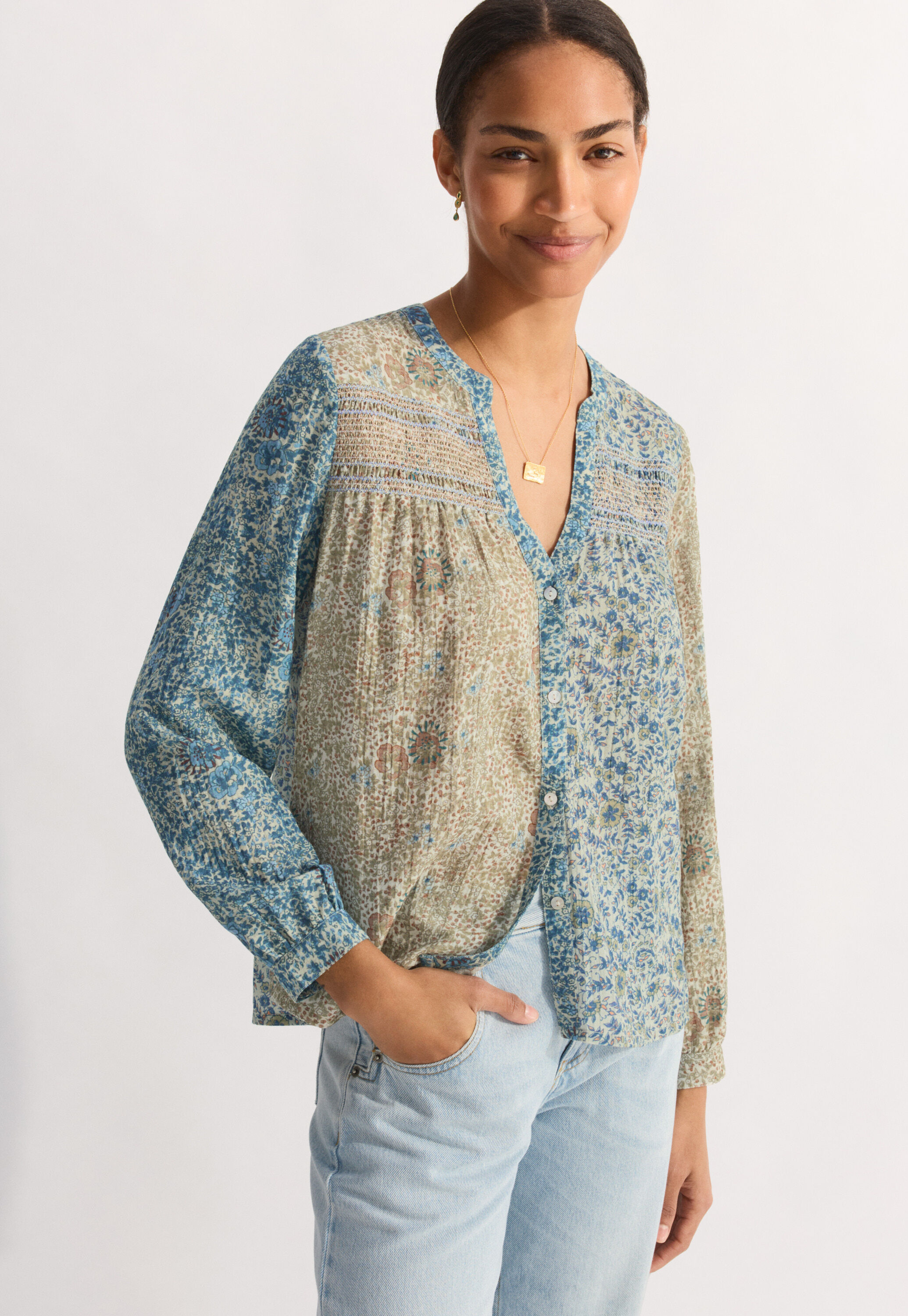 Print-Bluse mit Kr&auml;uselungen
