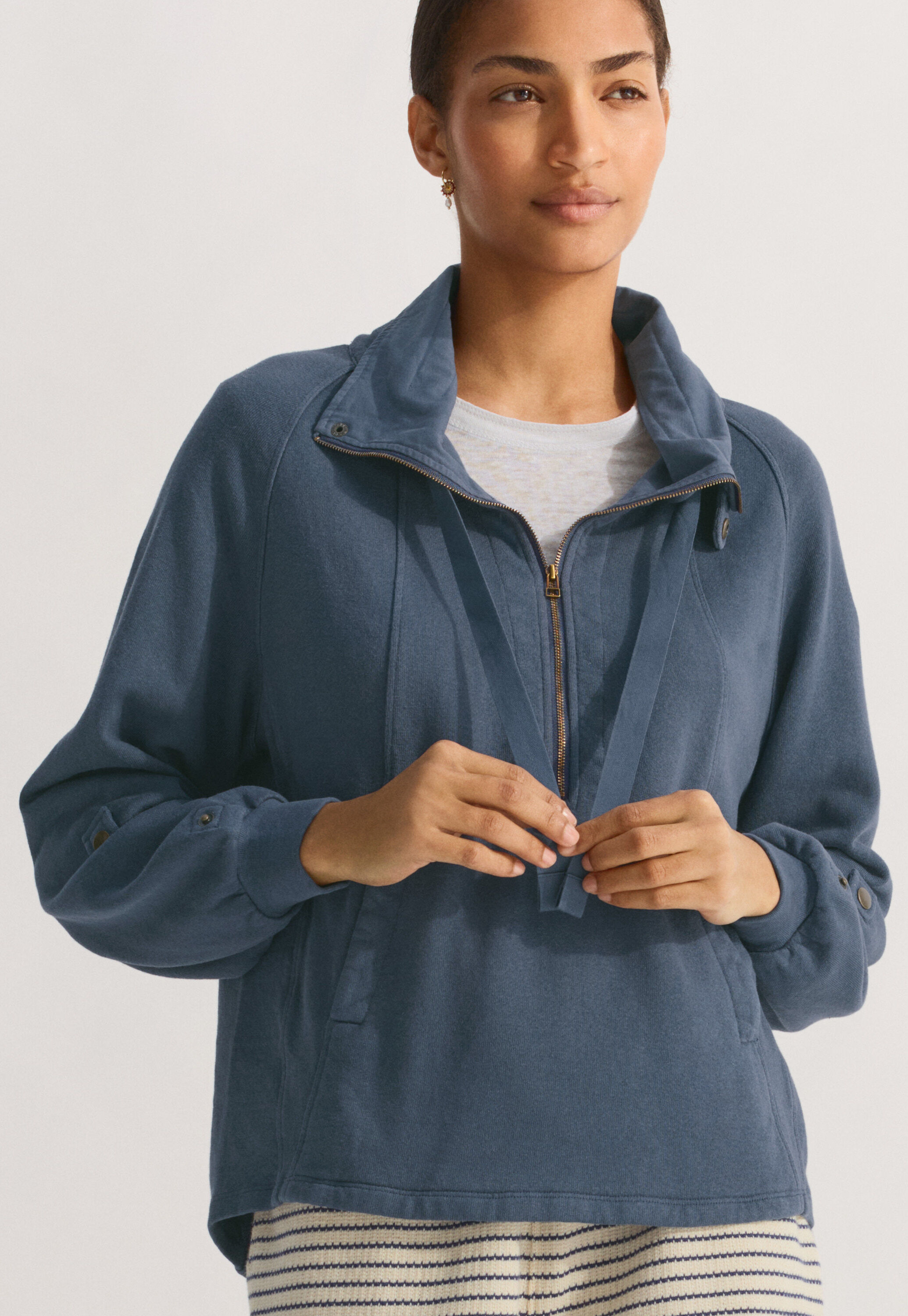 Sweatshirt mit Trichterkragen