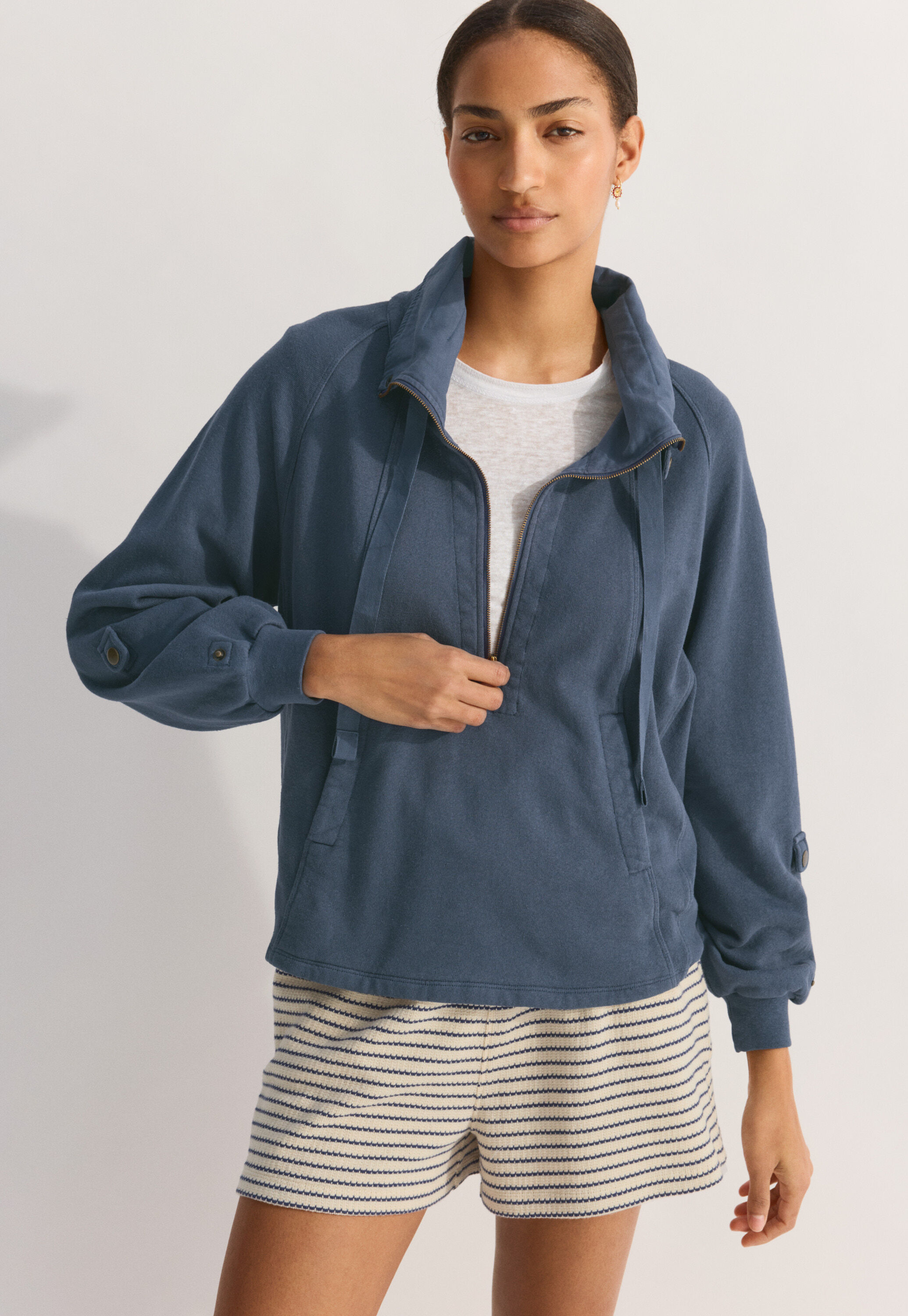 Sweatshirt mit Trichterkragen