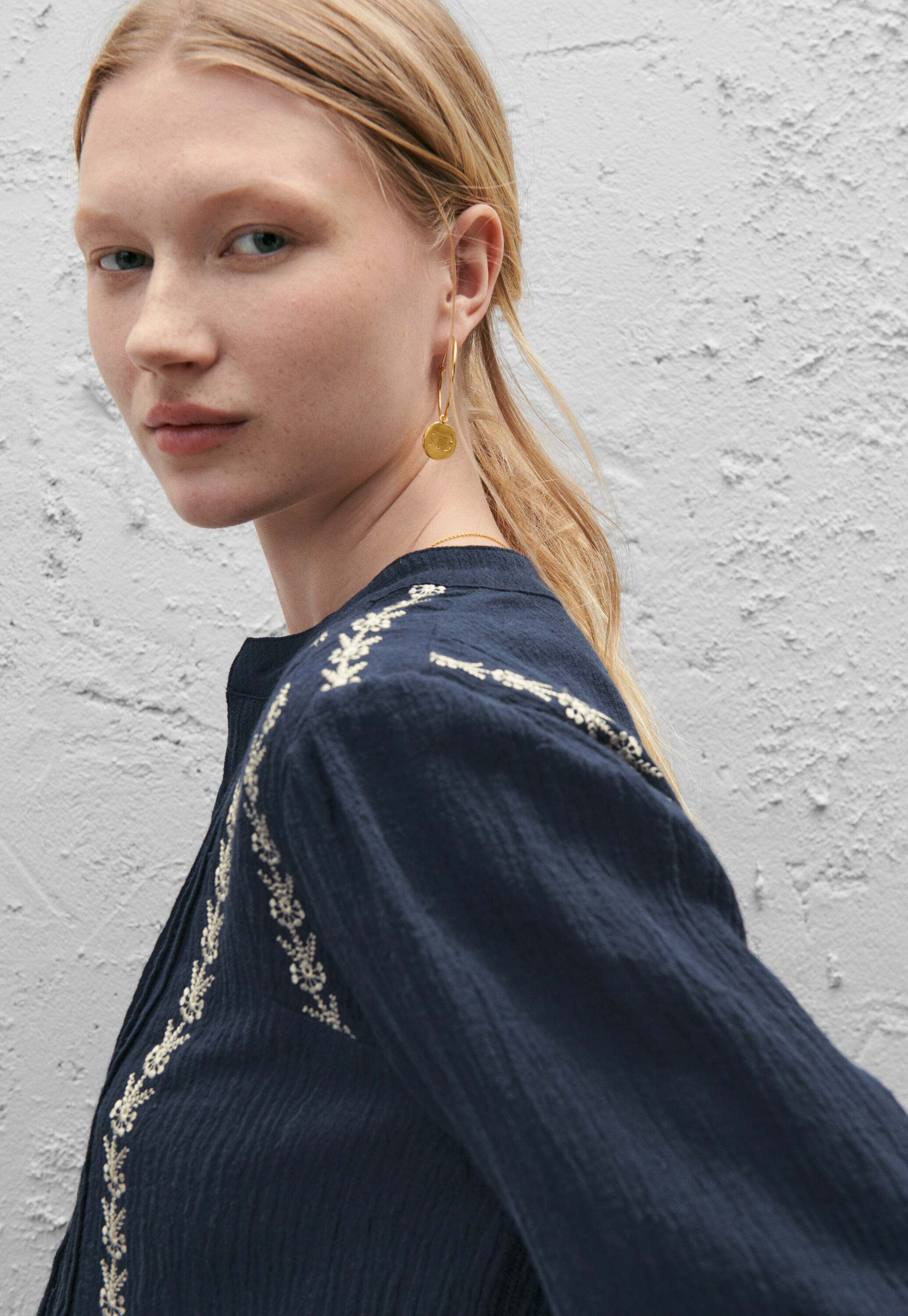 Bestickte Bluse
