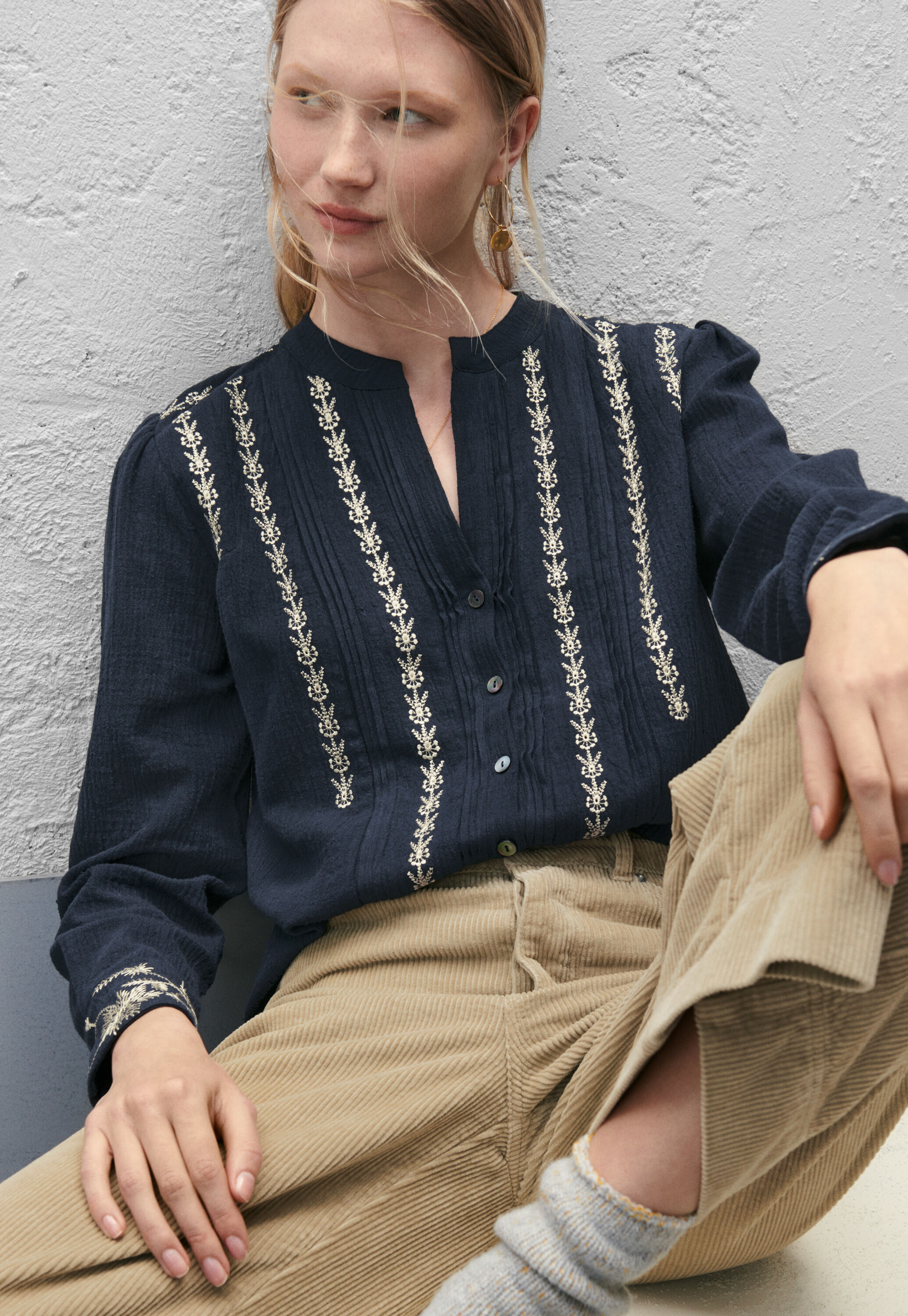 Bestickte Bluse