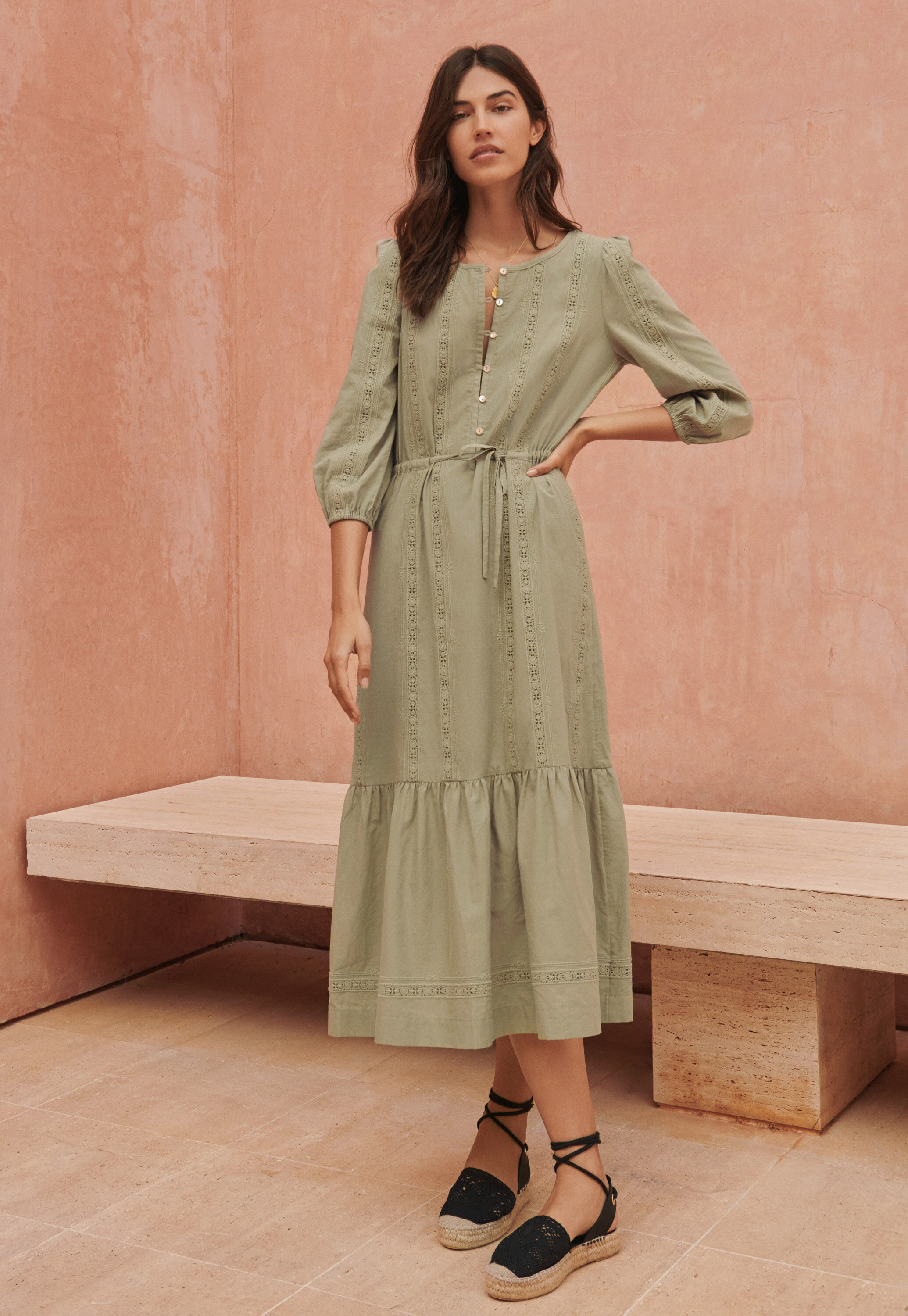 Besticktes Maxikleid