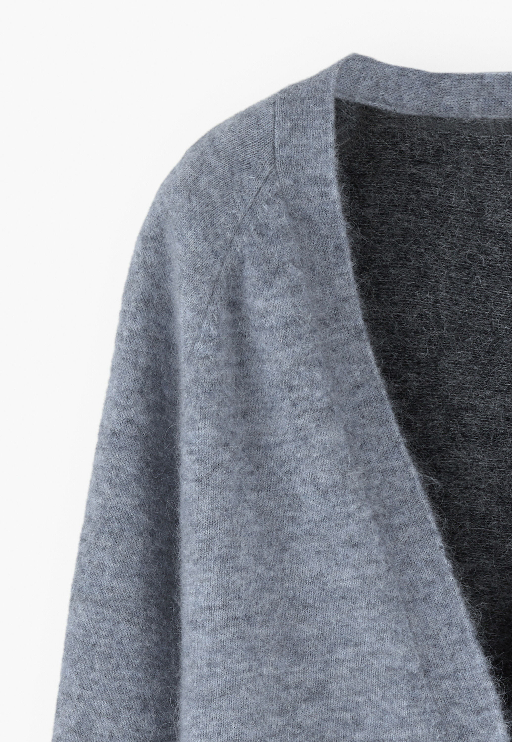 Cardigan mit V-Ausschnitt