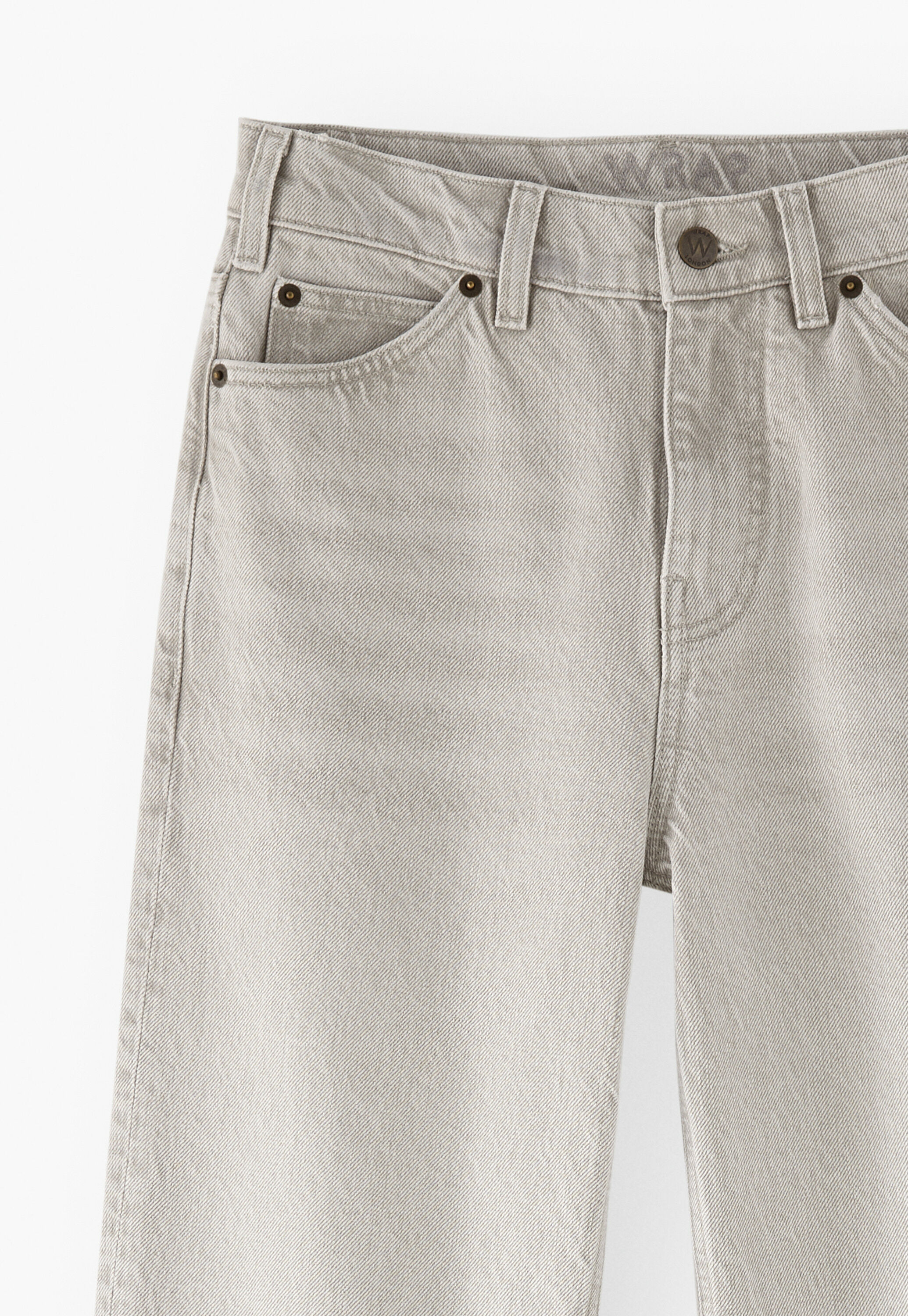 Jeans mit geteiltem Saum