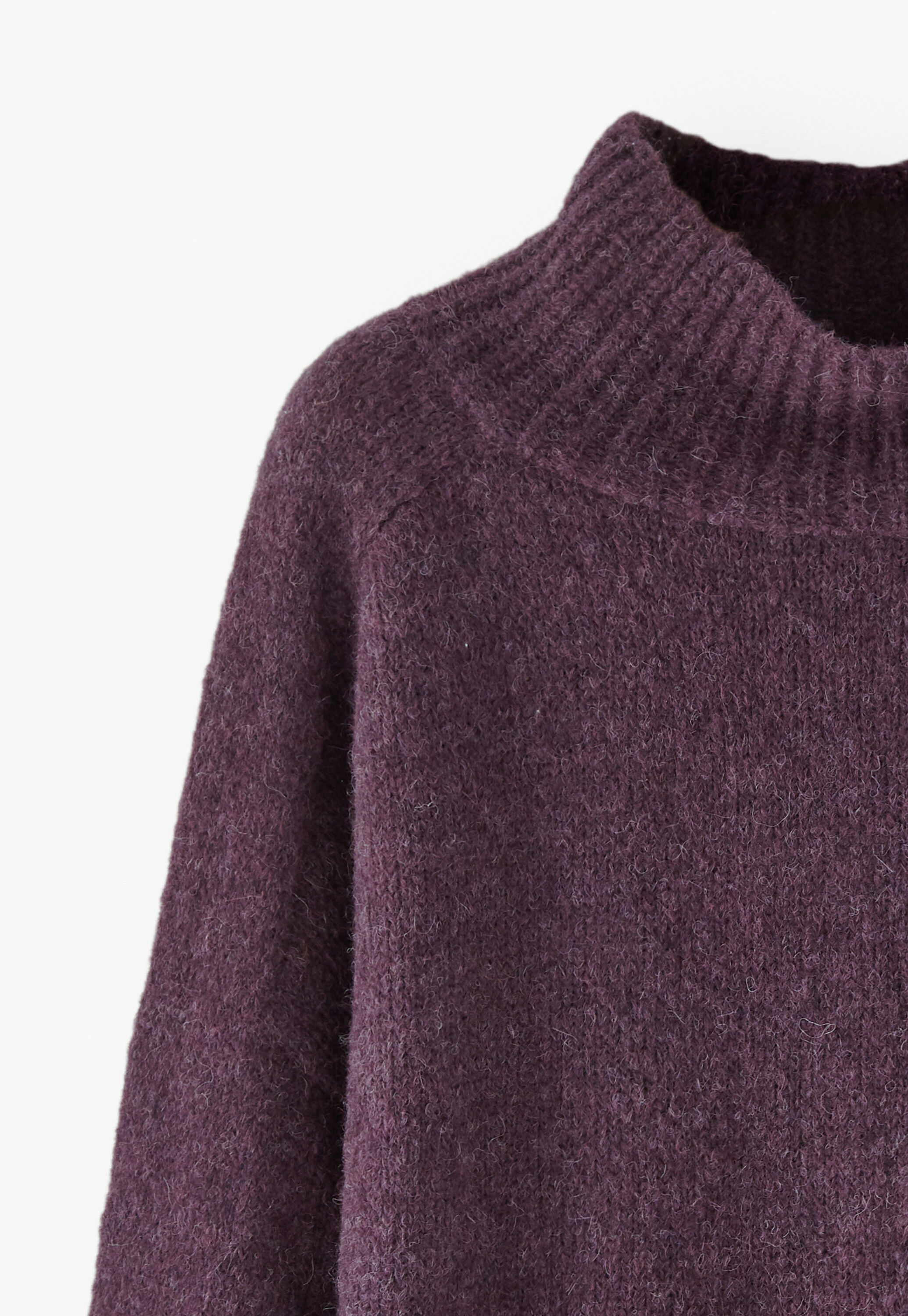 Pullover mit hohem Kragen