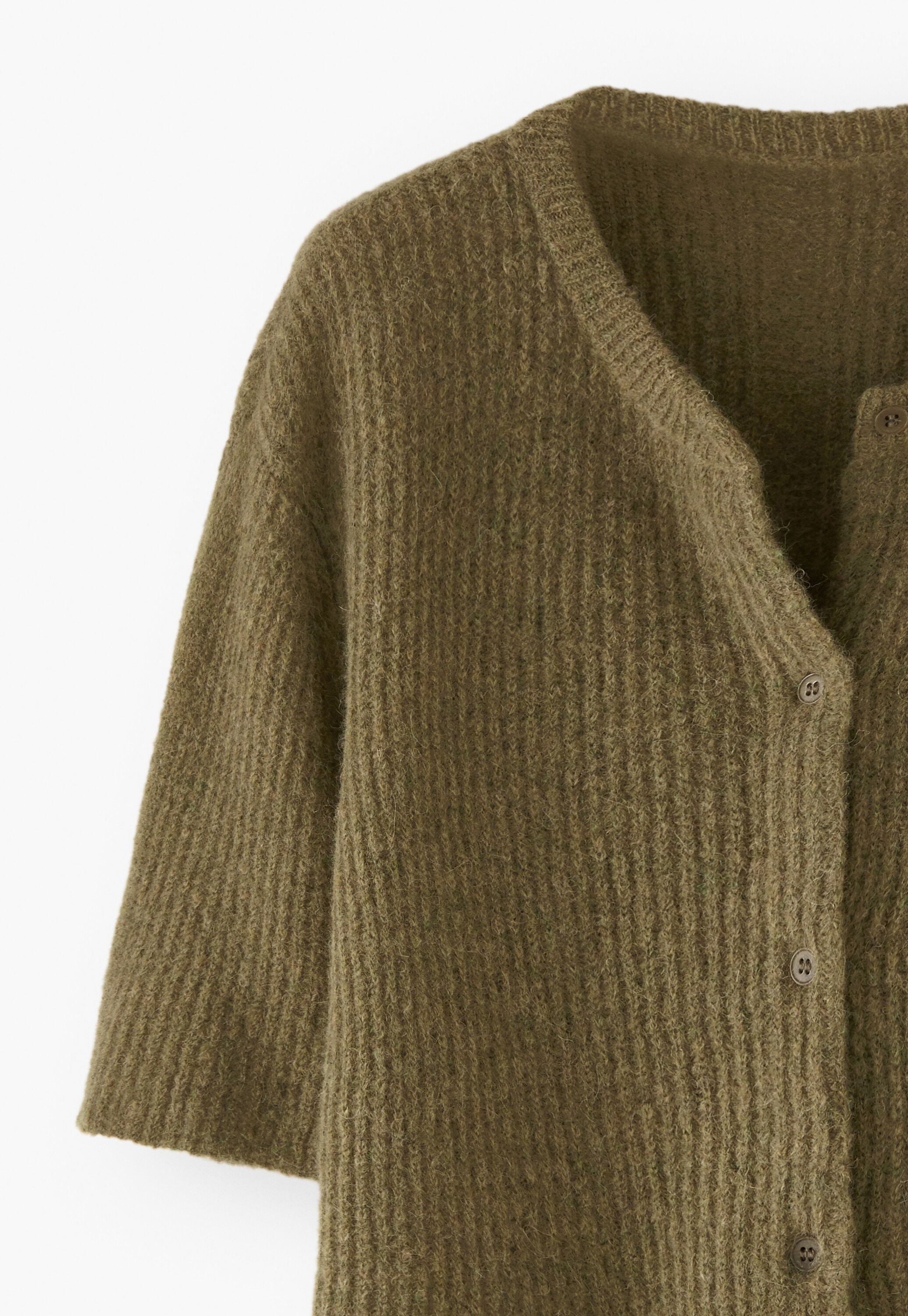 Kurz&auml;rmeliger Cardigan