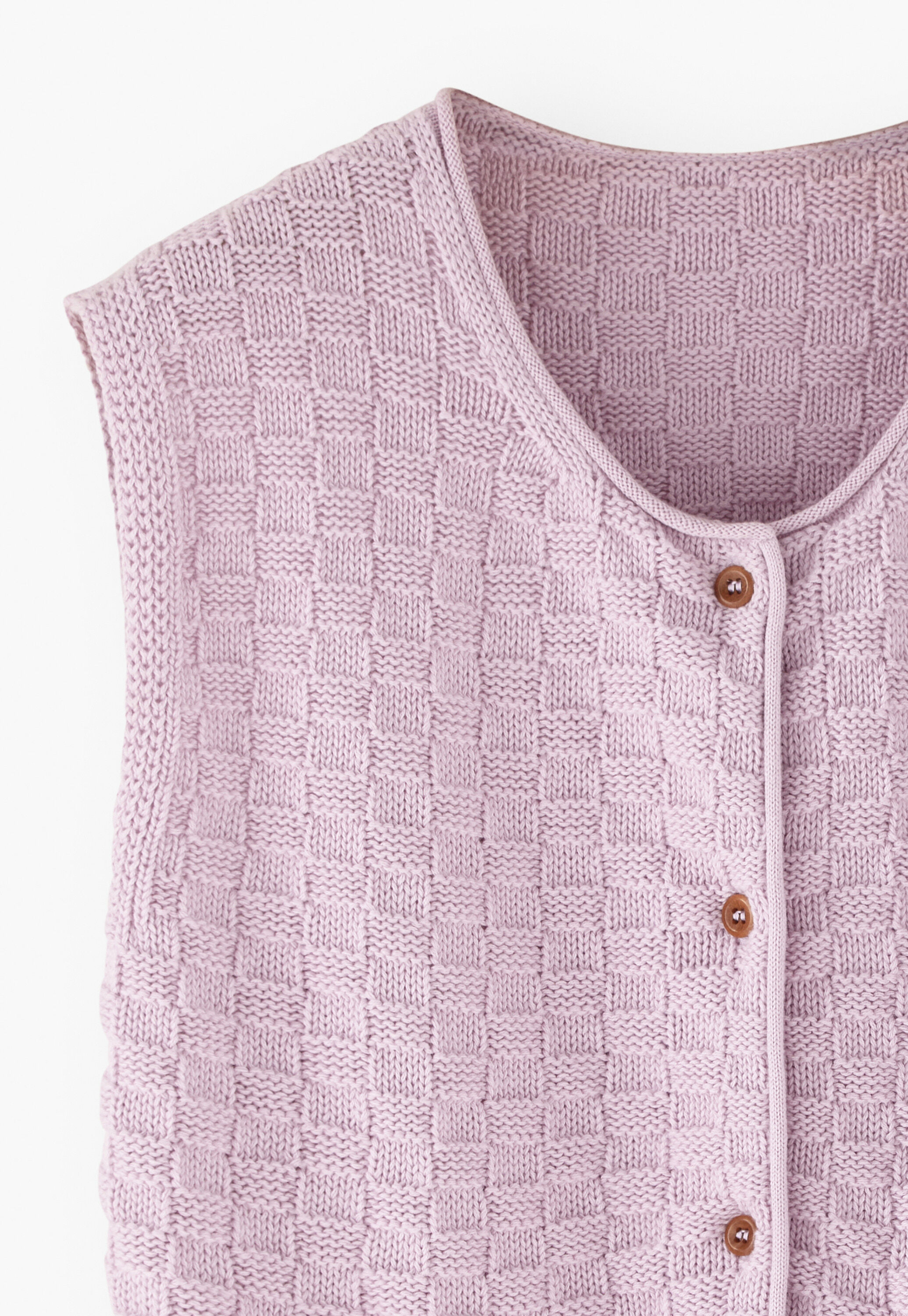 &Auml;rmelloser Pullover mit Korbmuster