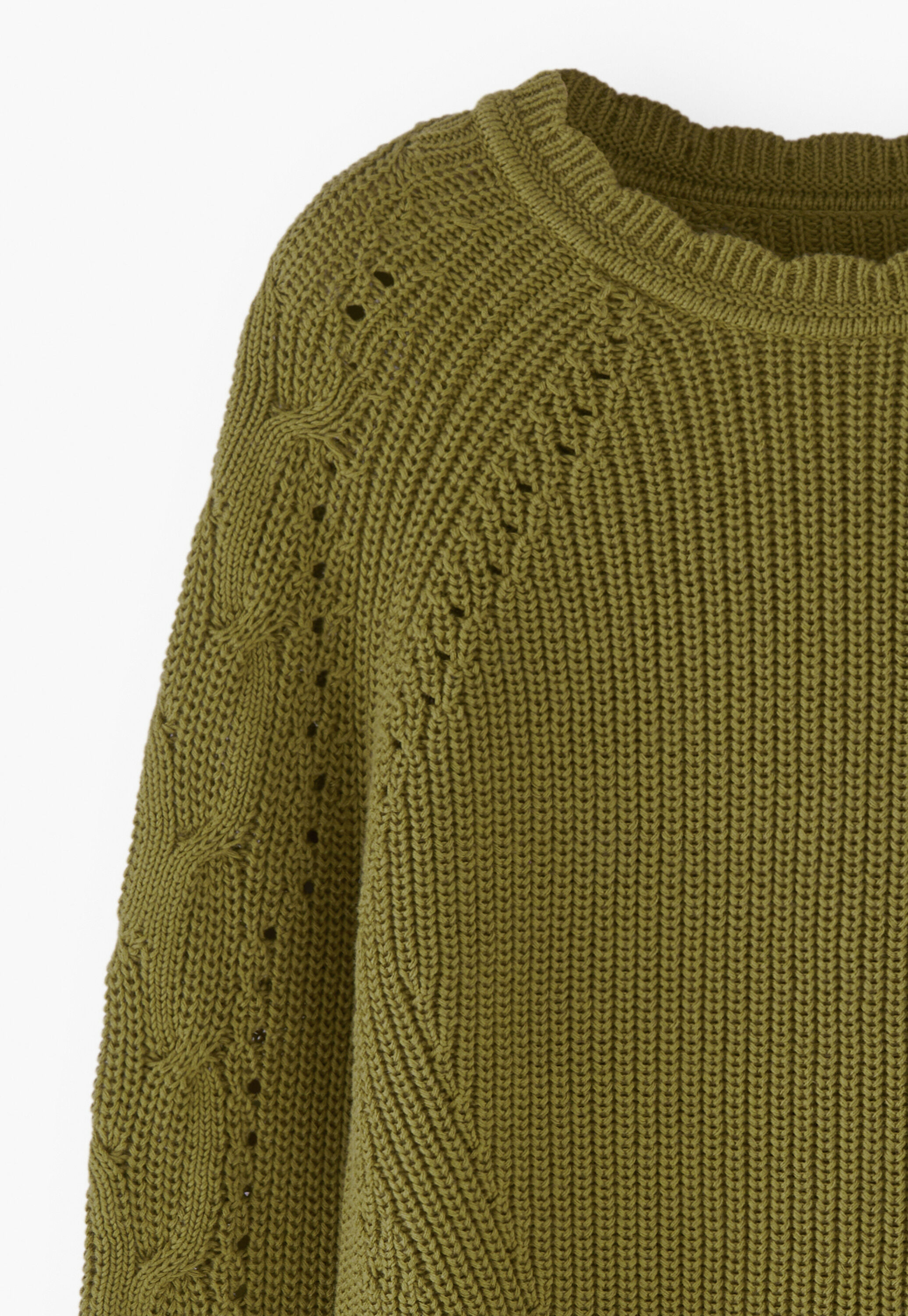 Pullover mit Zopfmuster&auml;rmeln
