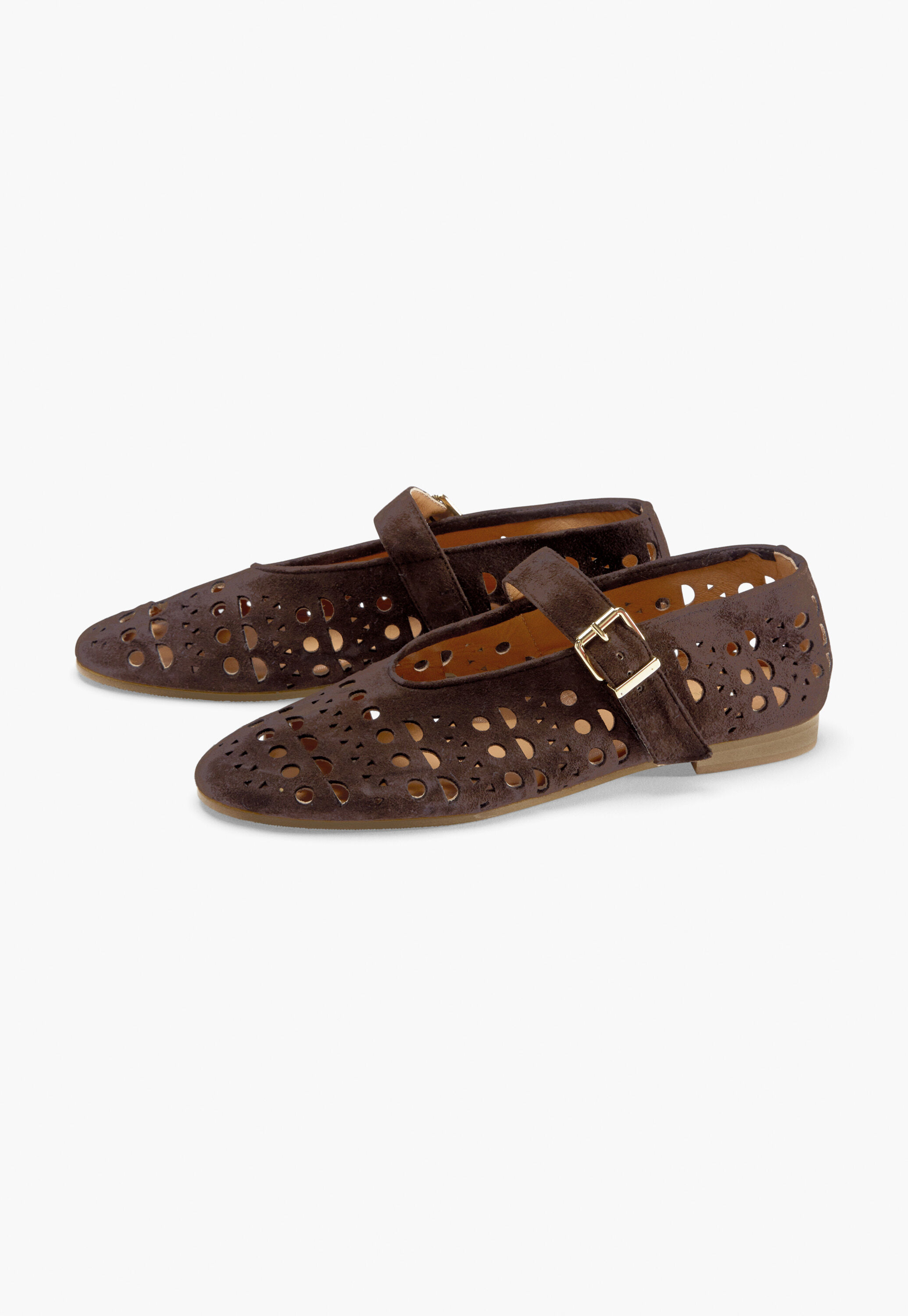 Cutwork-Pumps