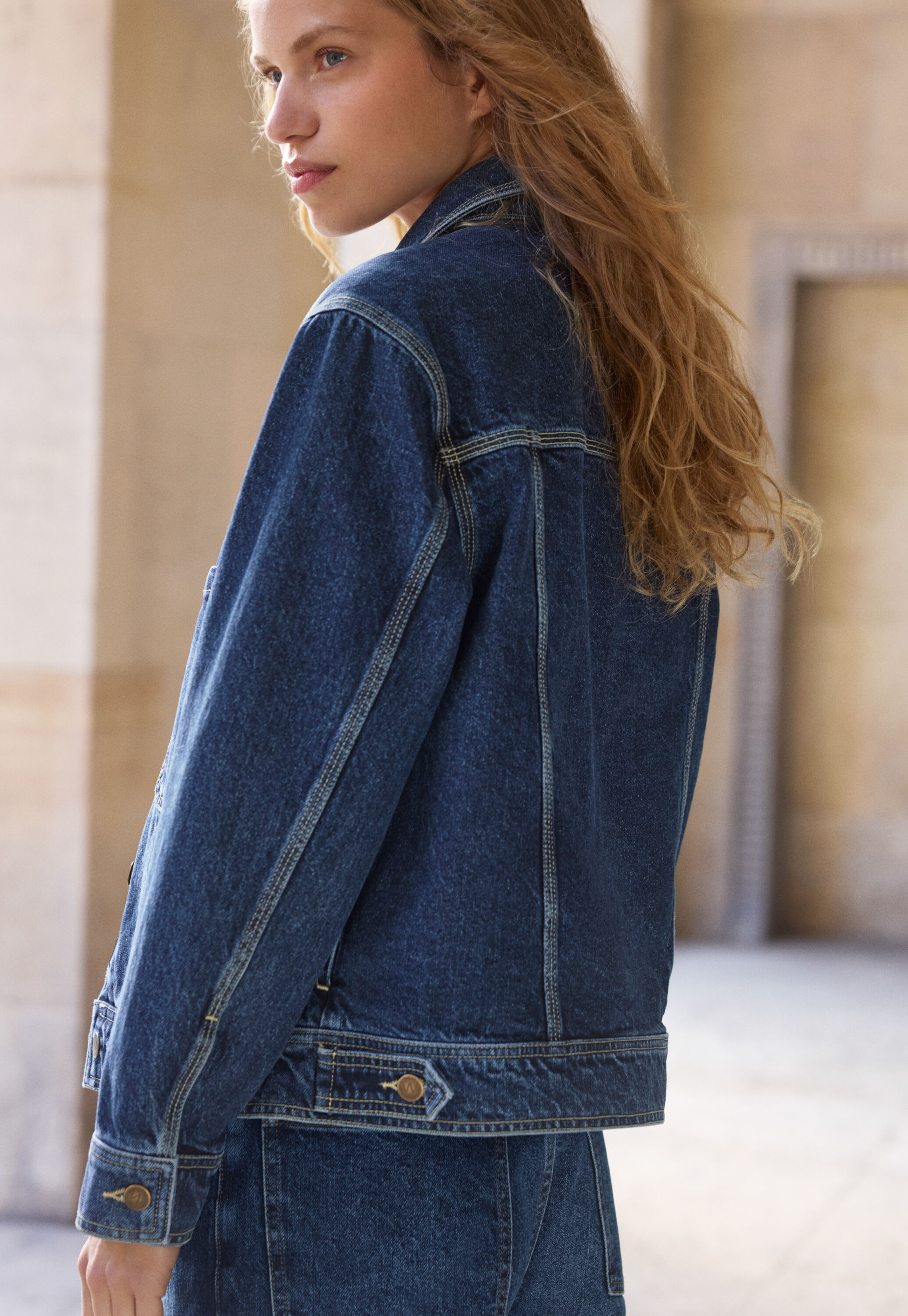 Kastige Jacke aus Denim