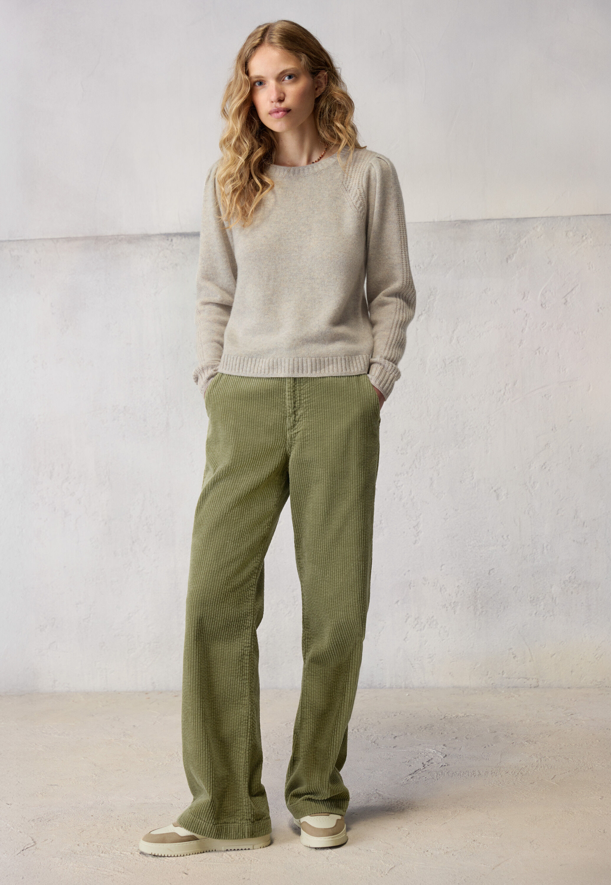 Hose mit geradem Bein aus Cord