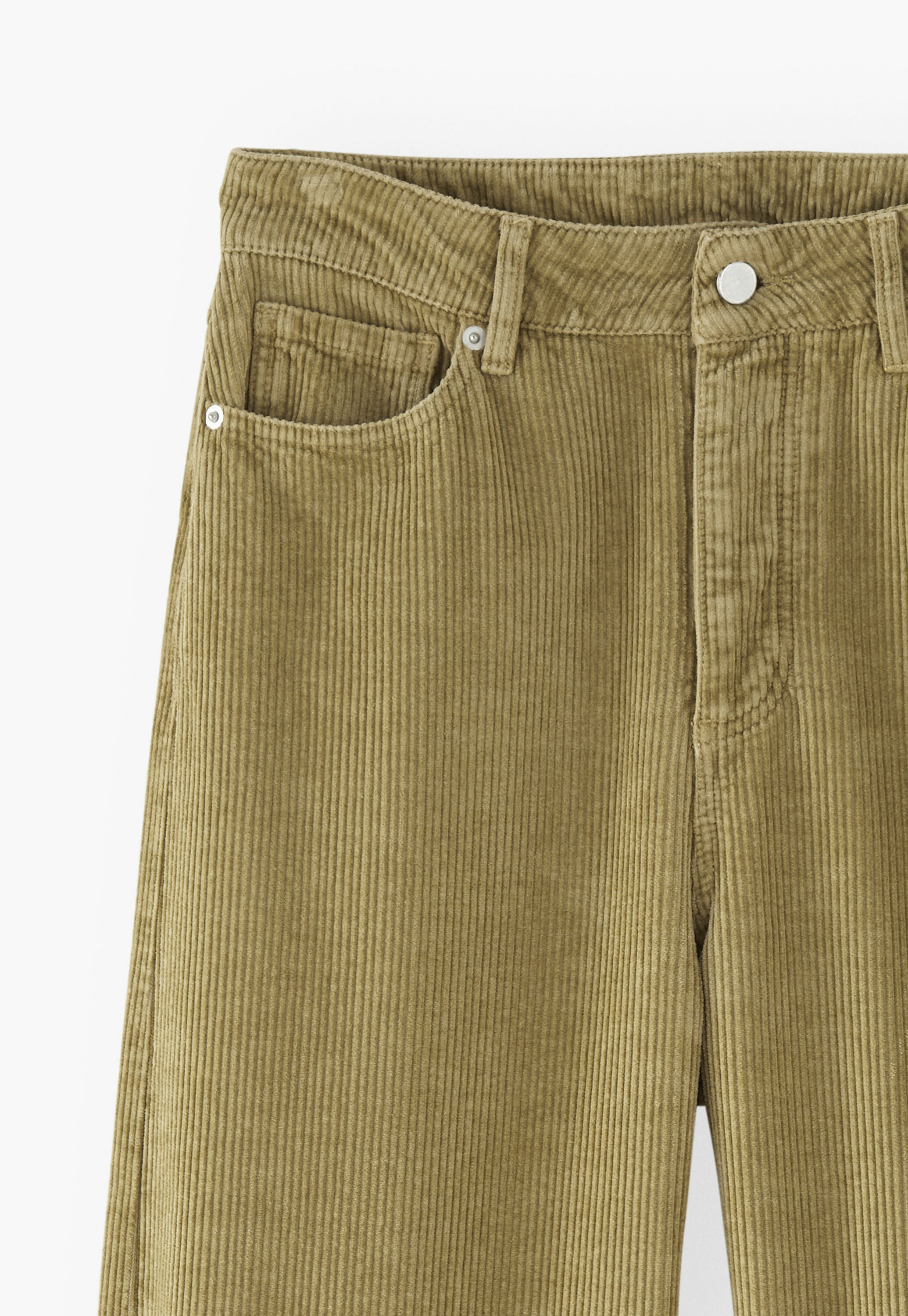 K&uuml;rzer geschnittene Hose mit weitem Bein