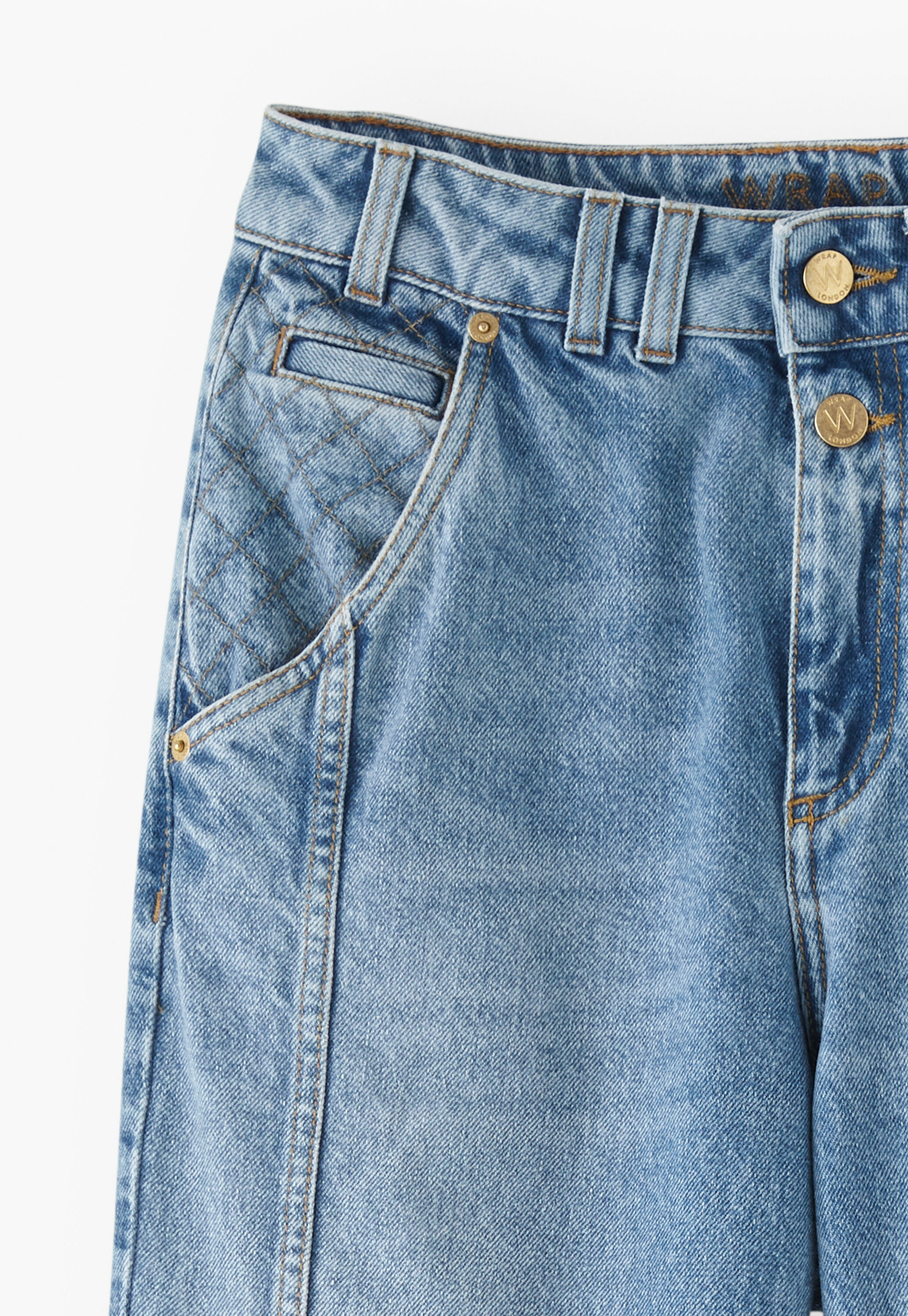 Schmal zulaufende Jeans