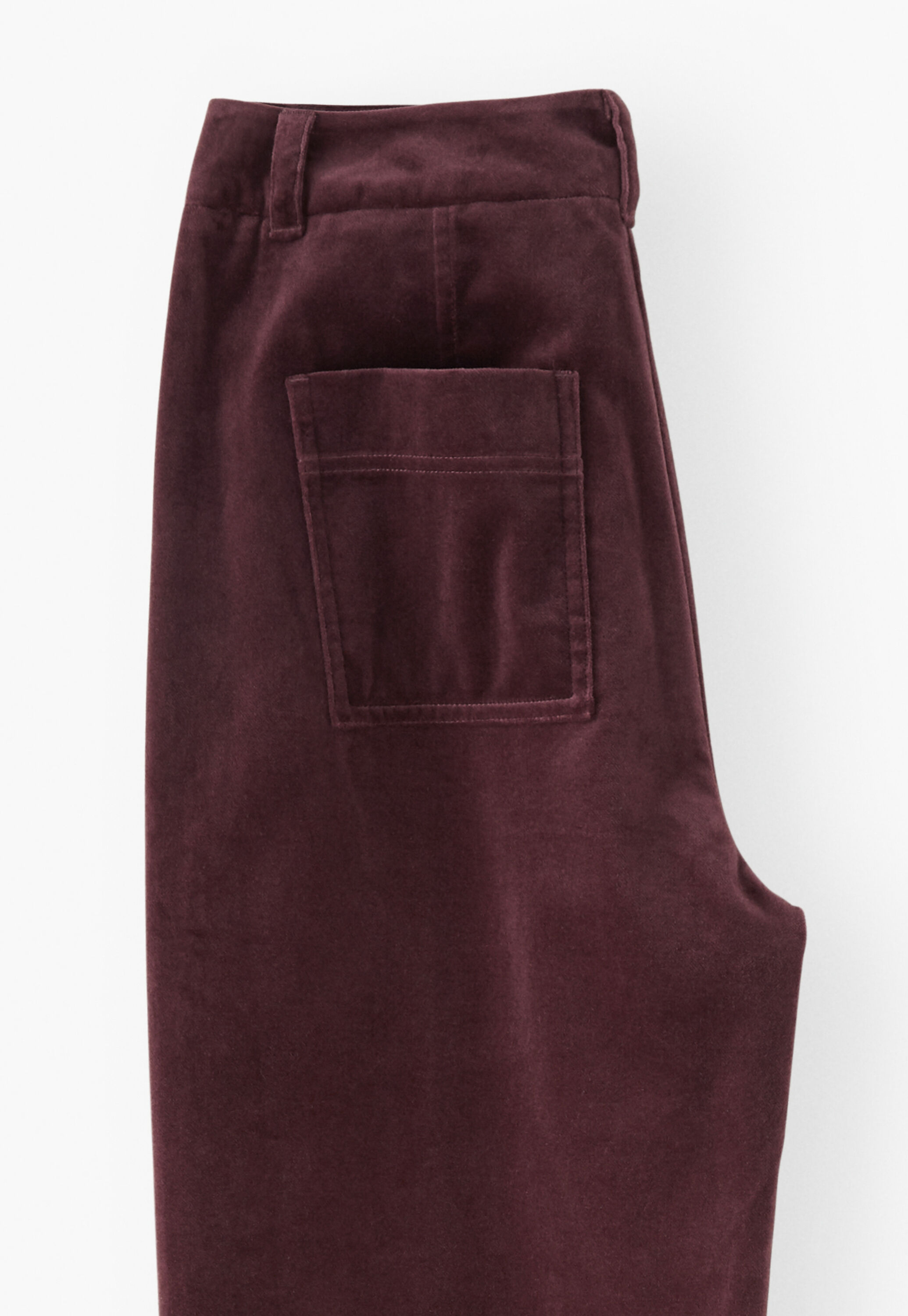 Samthose mit weitem Bein