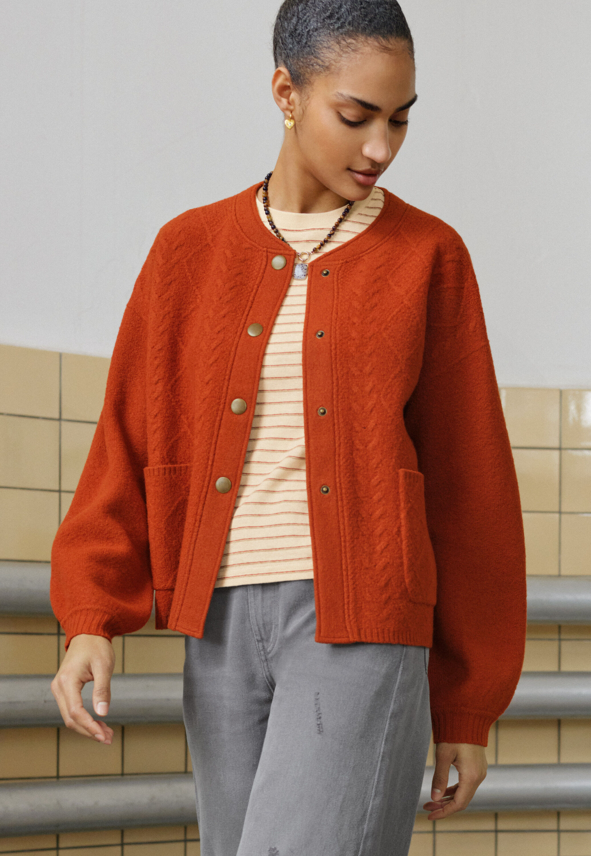 Spitzenmuster-Pullover