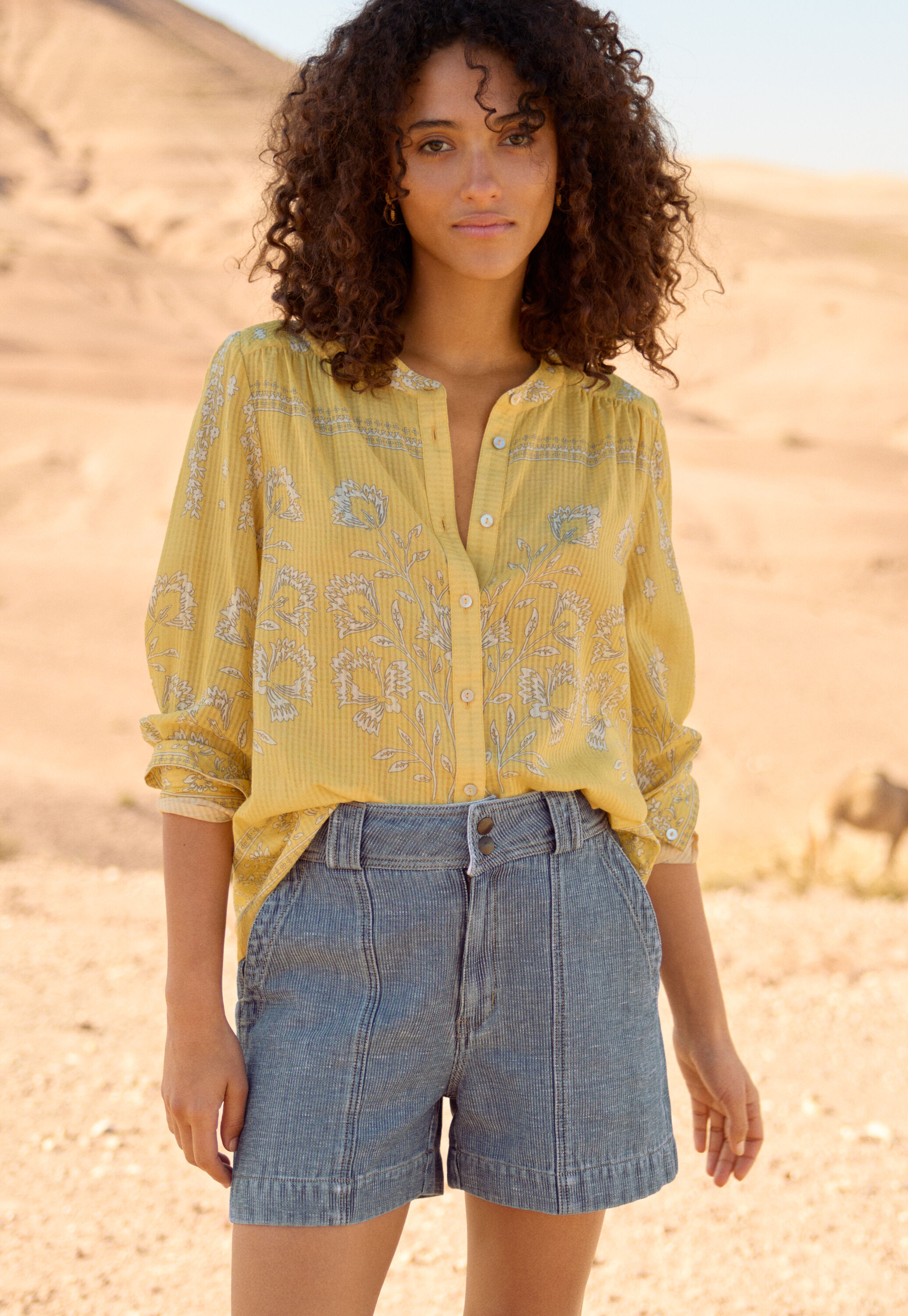 Bluse mit Biesen